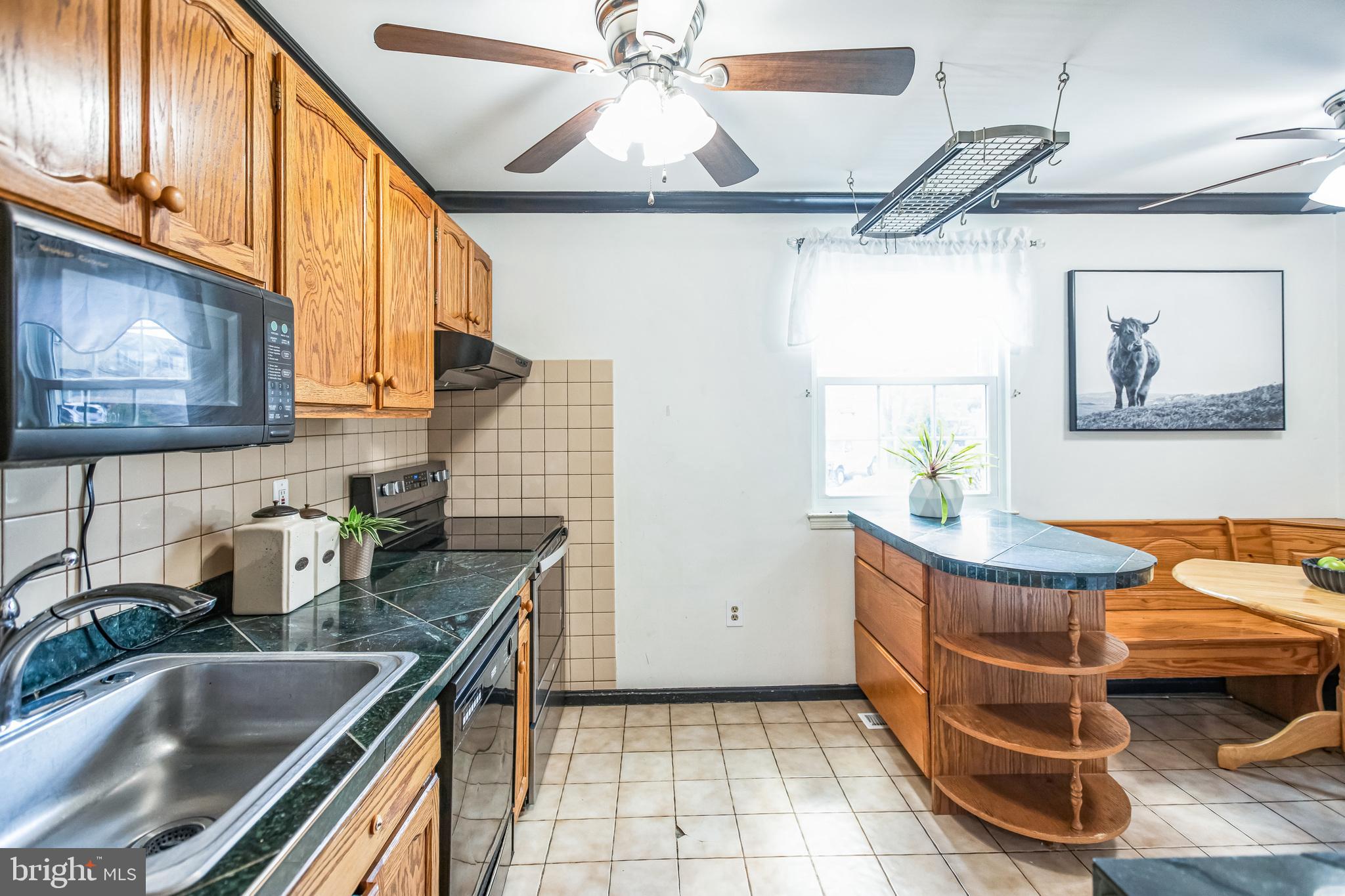 CHESTER GROVE - Residential