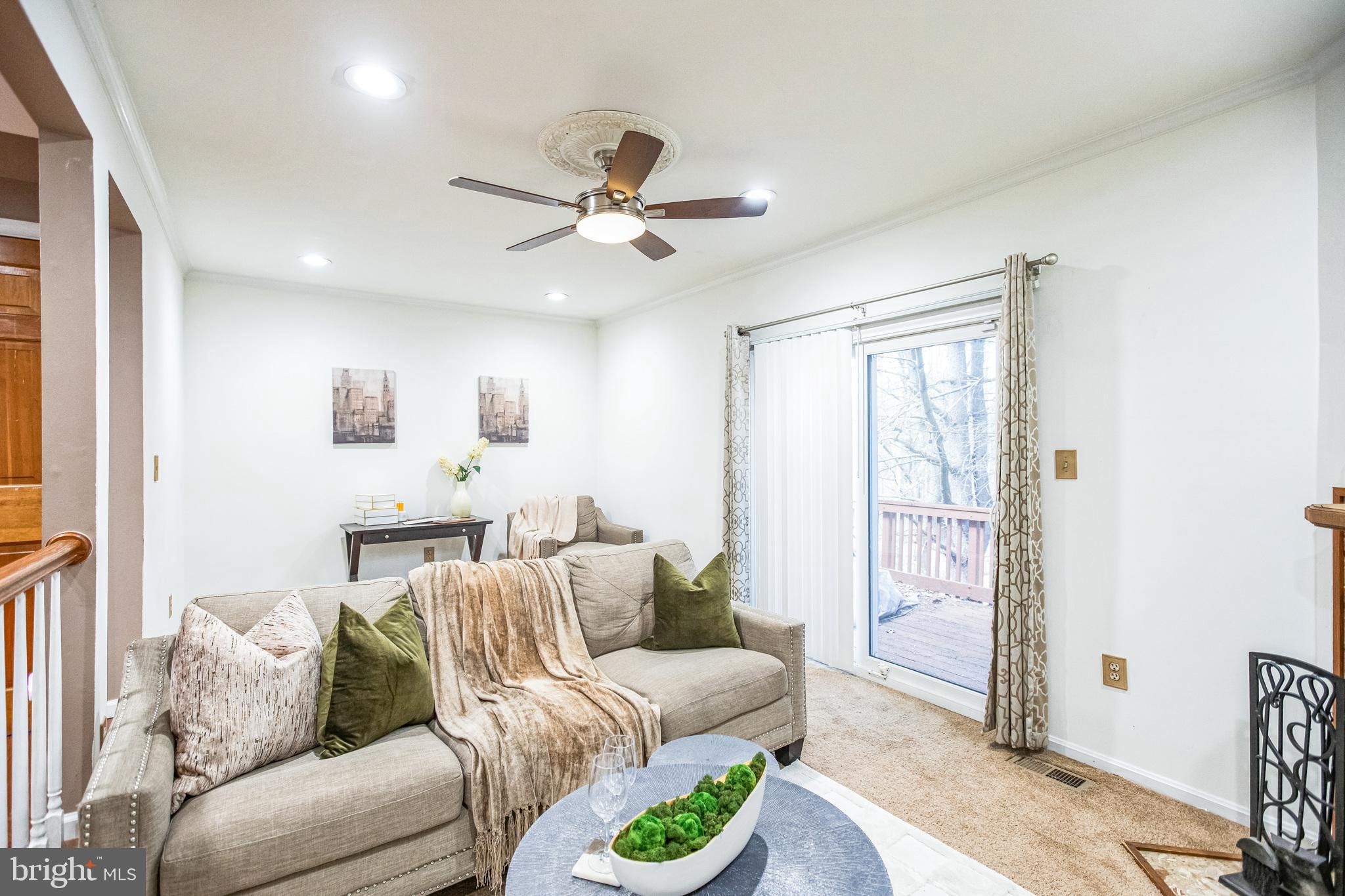 CHESTER GROVE - Residential