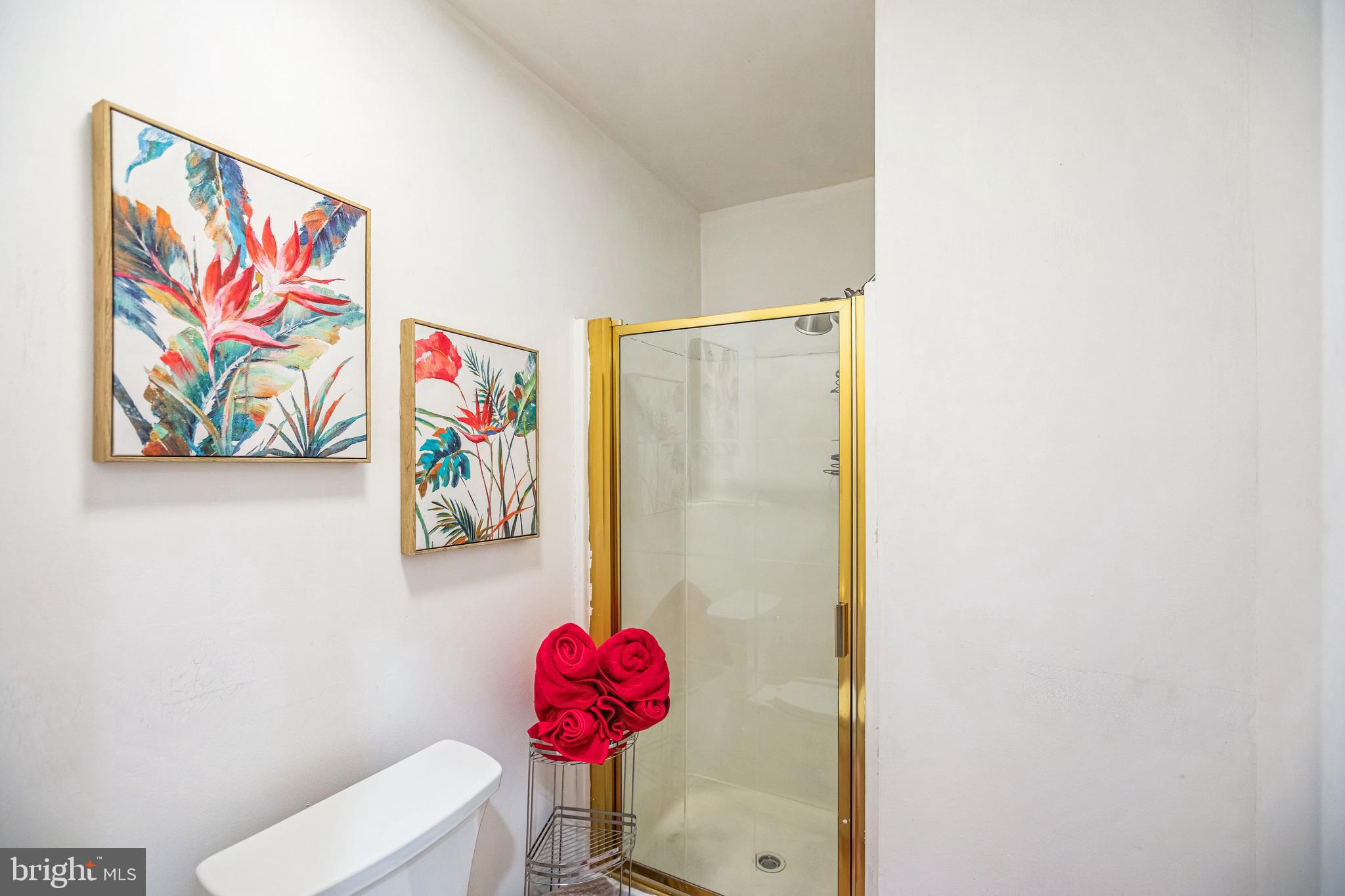 CHESTER GROVE - Residential