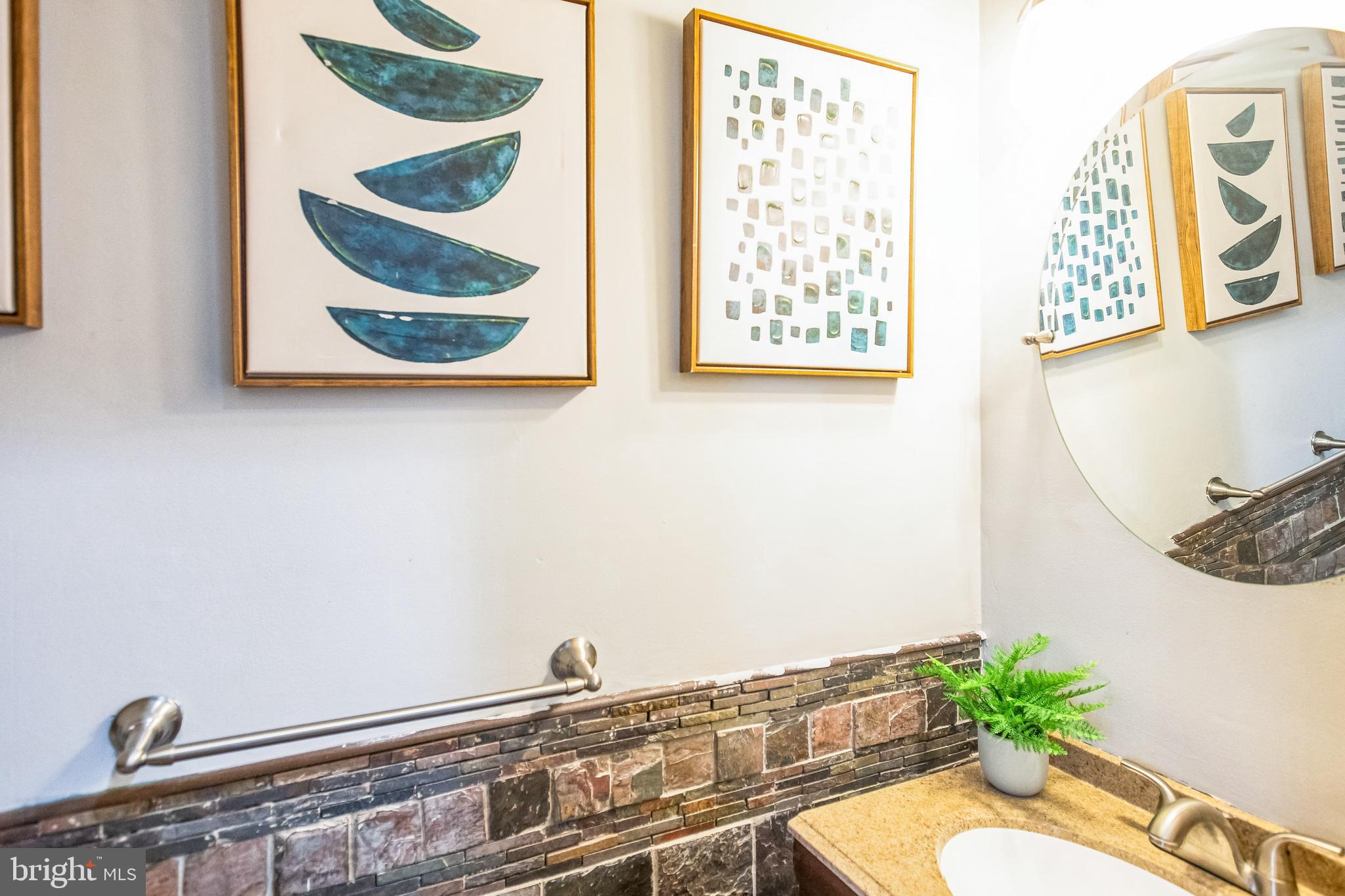 CHESTER GROVE - Residential