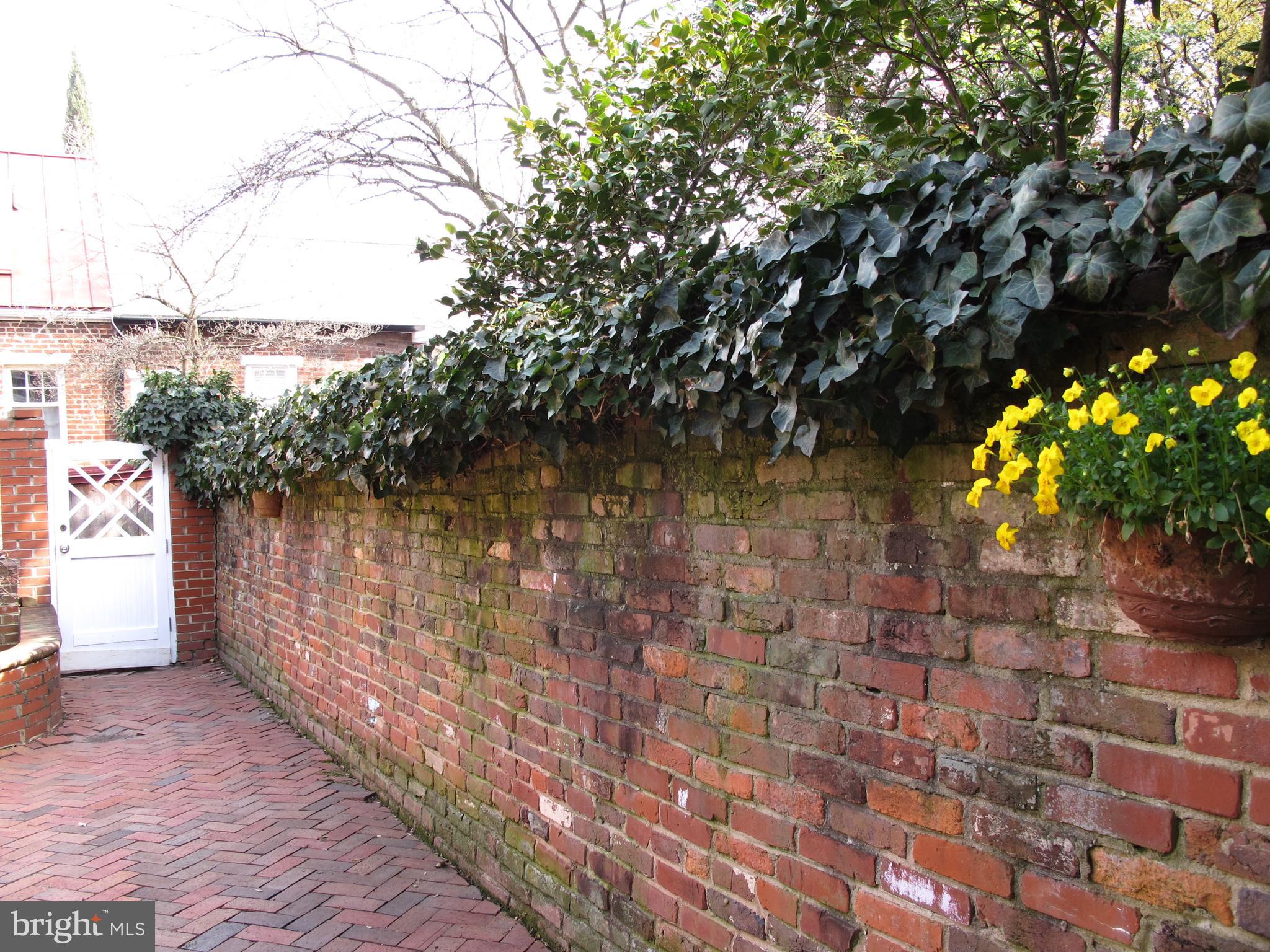 OLD TOWN - Residential