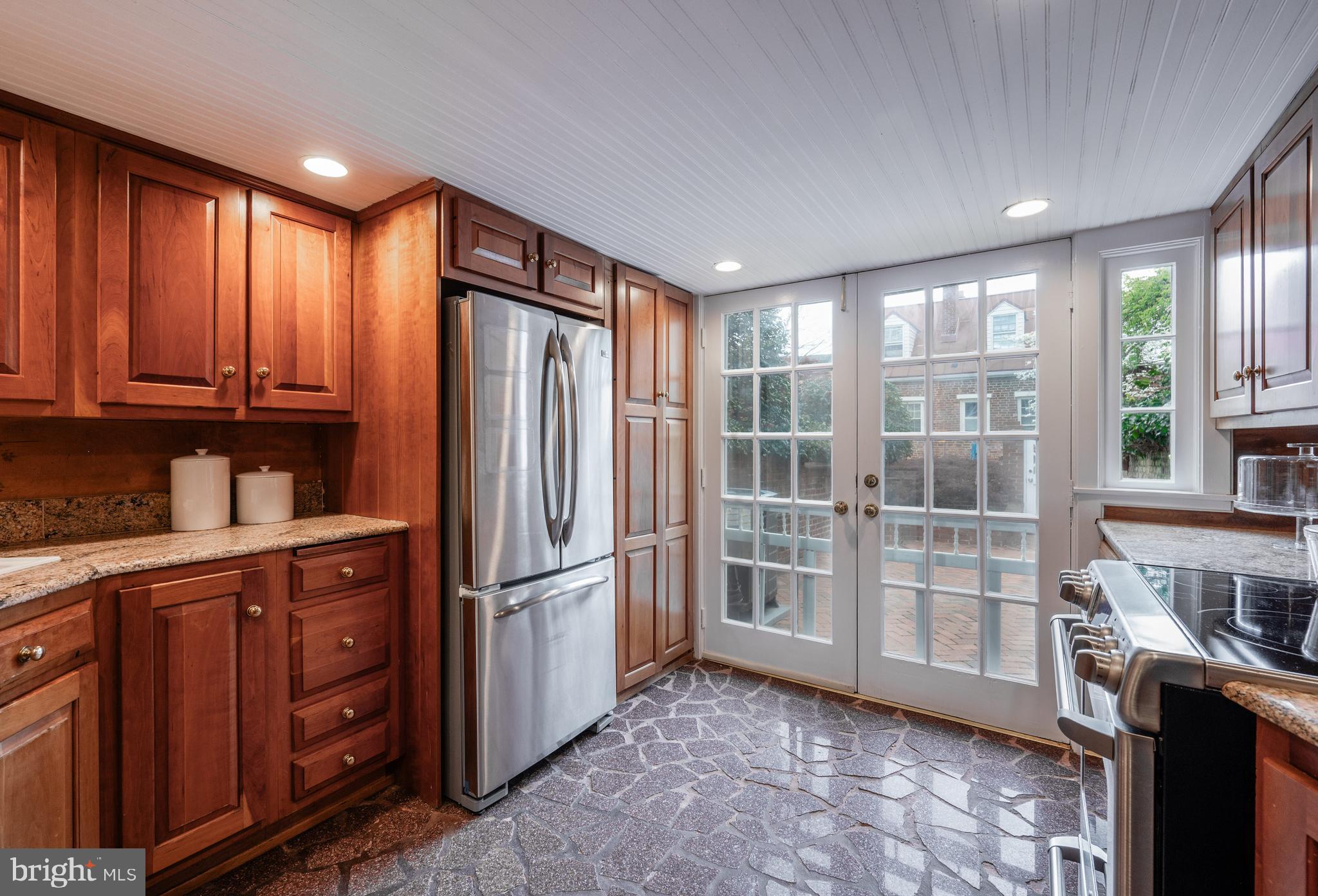 OLD TOWN - Residential