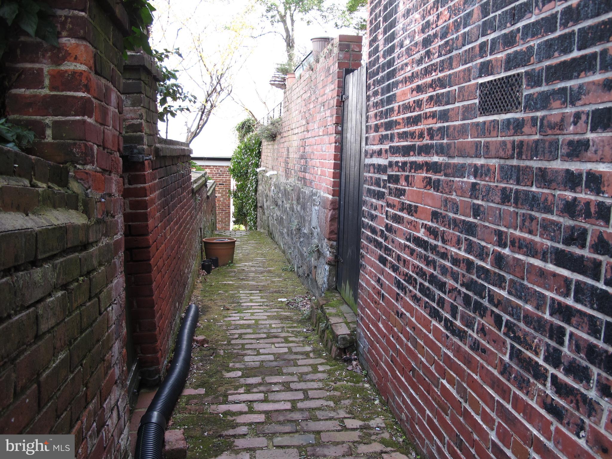 OLD TOWN - Residential