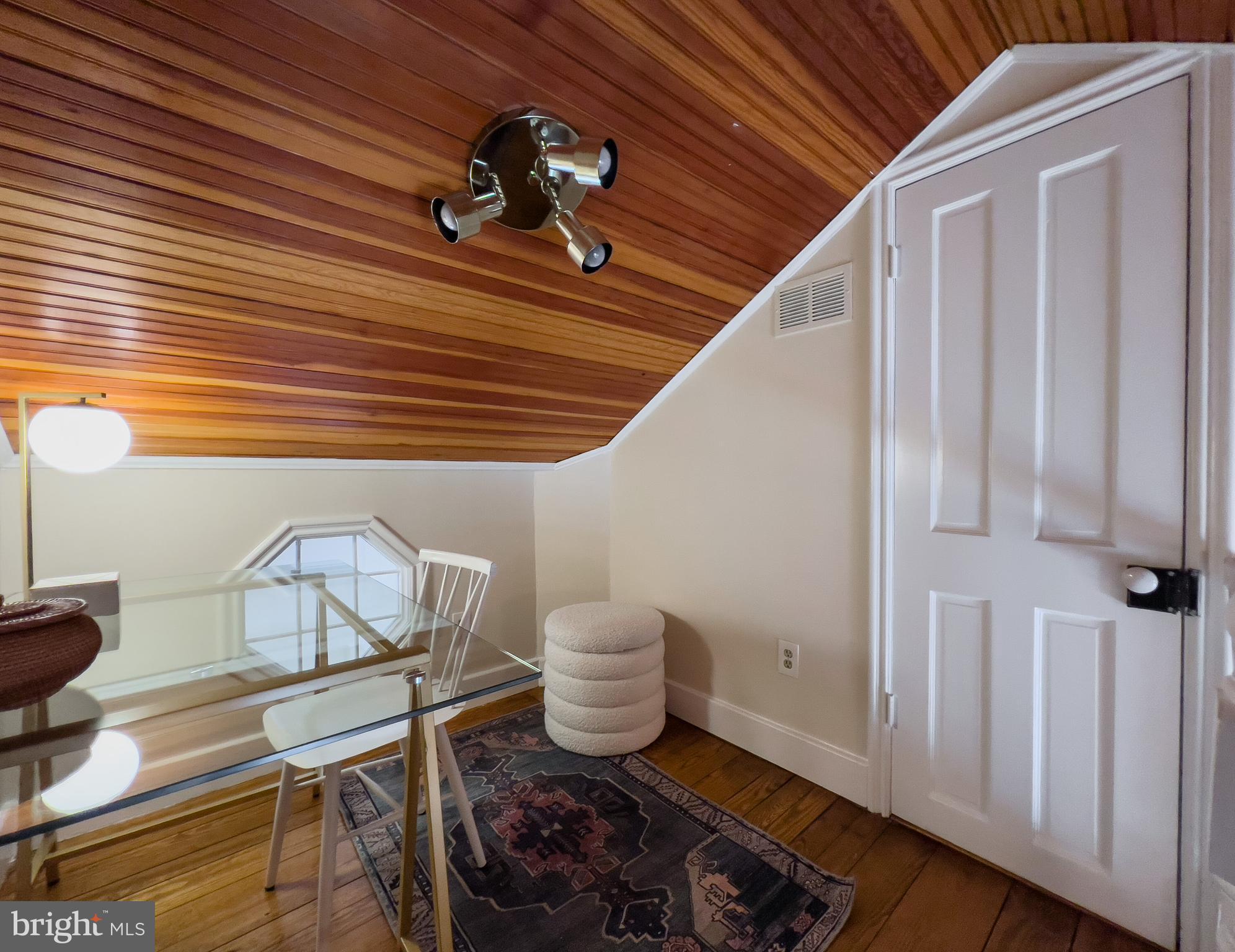 OLD TOWN - Residential