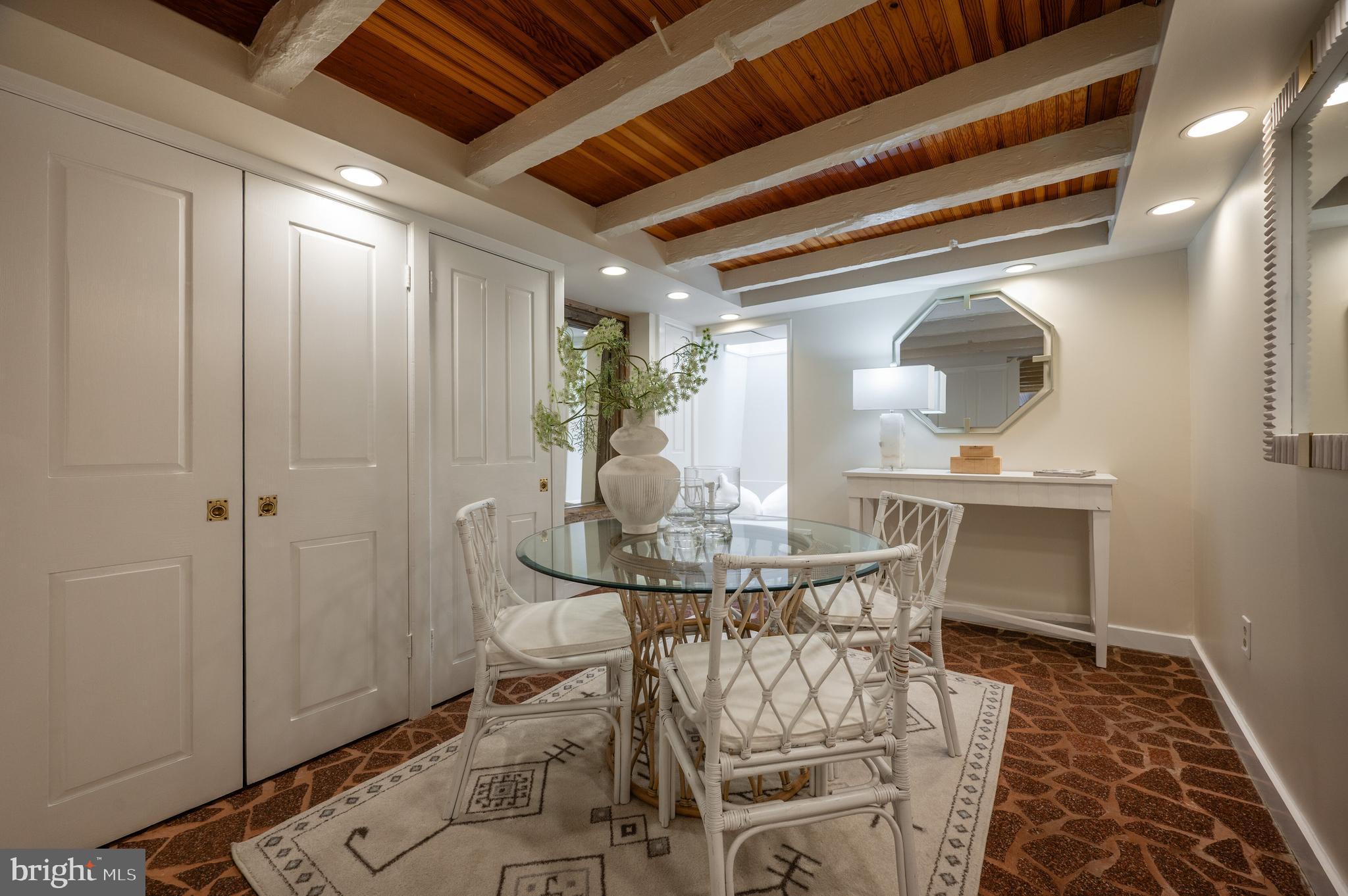 OLD TOWN - Residential