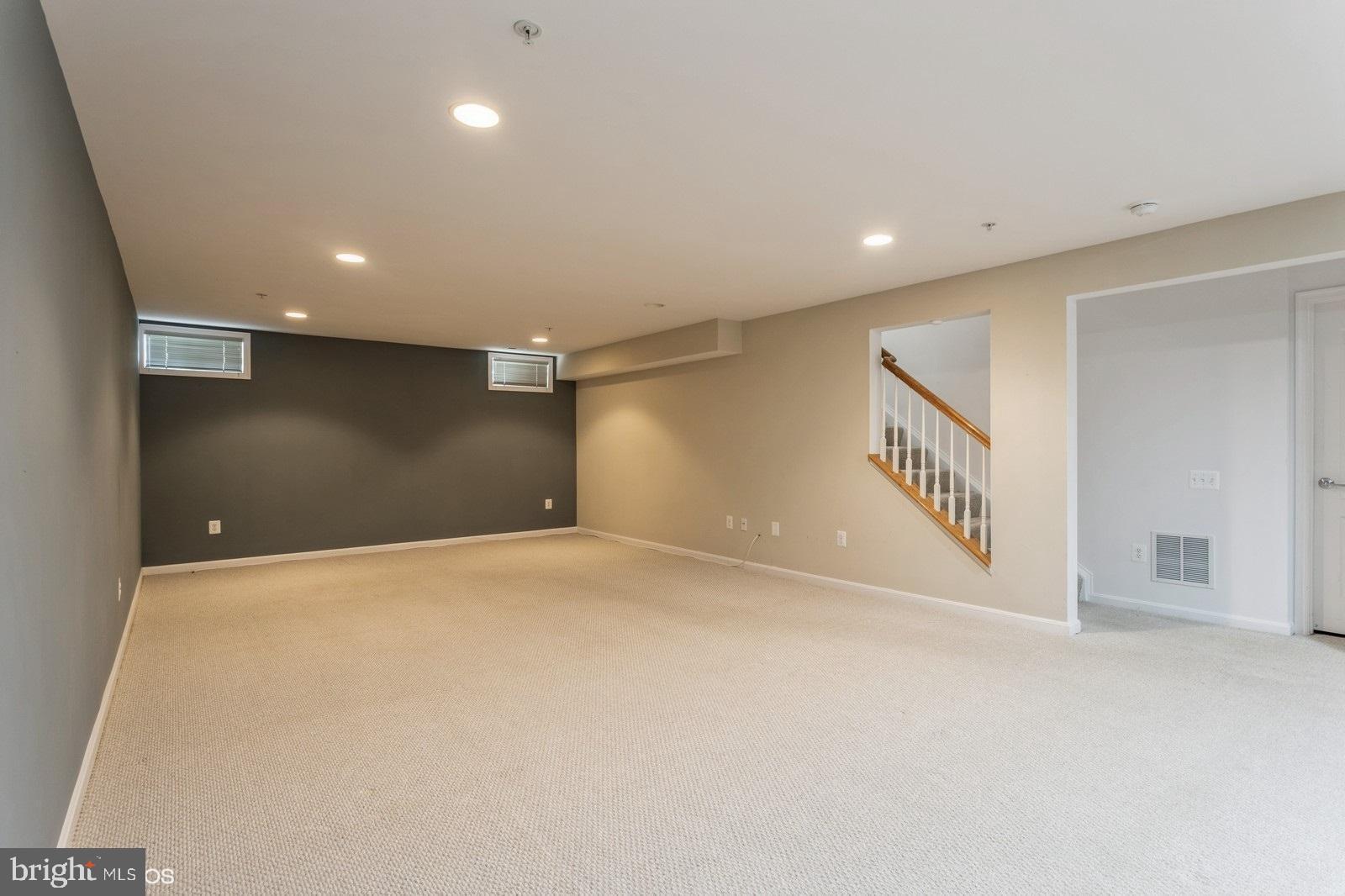 PALISADES AT OAK CREEK - Residential