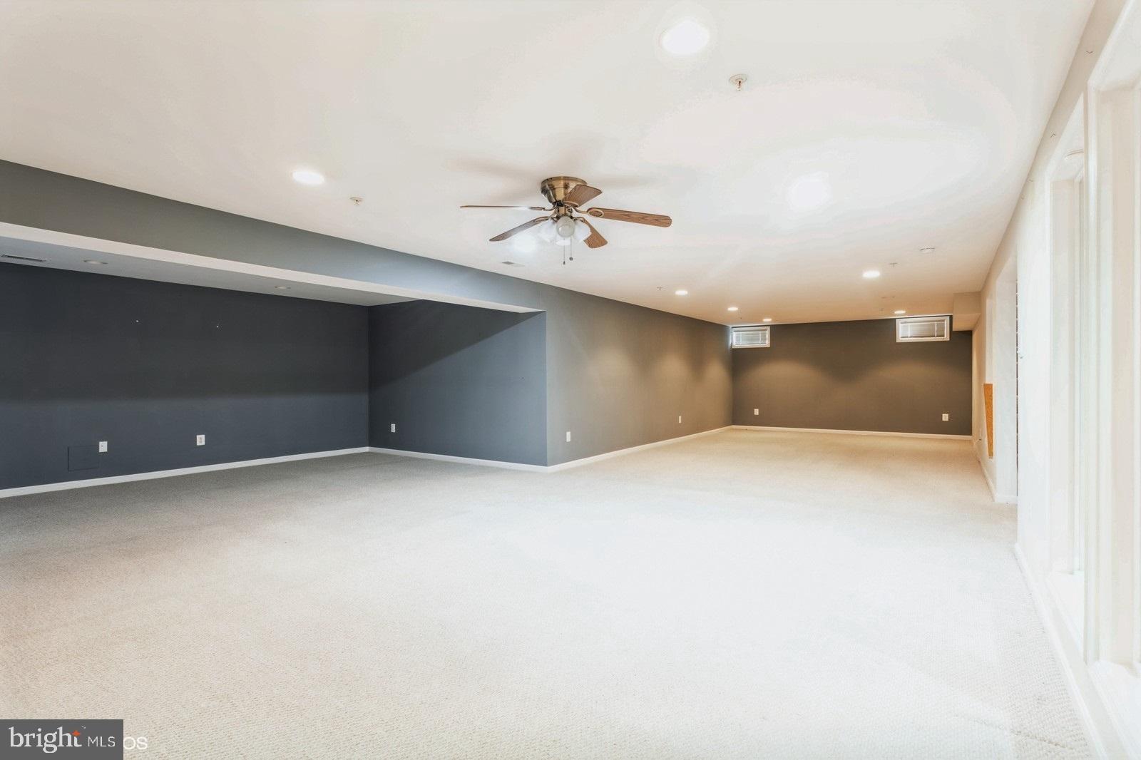 PALISADES AT OAK CREEK - Residential