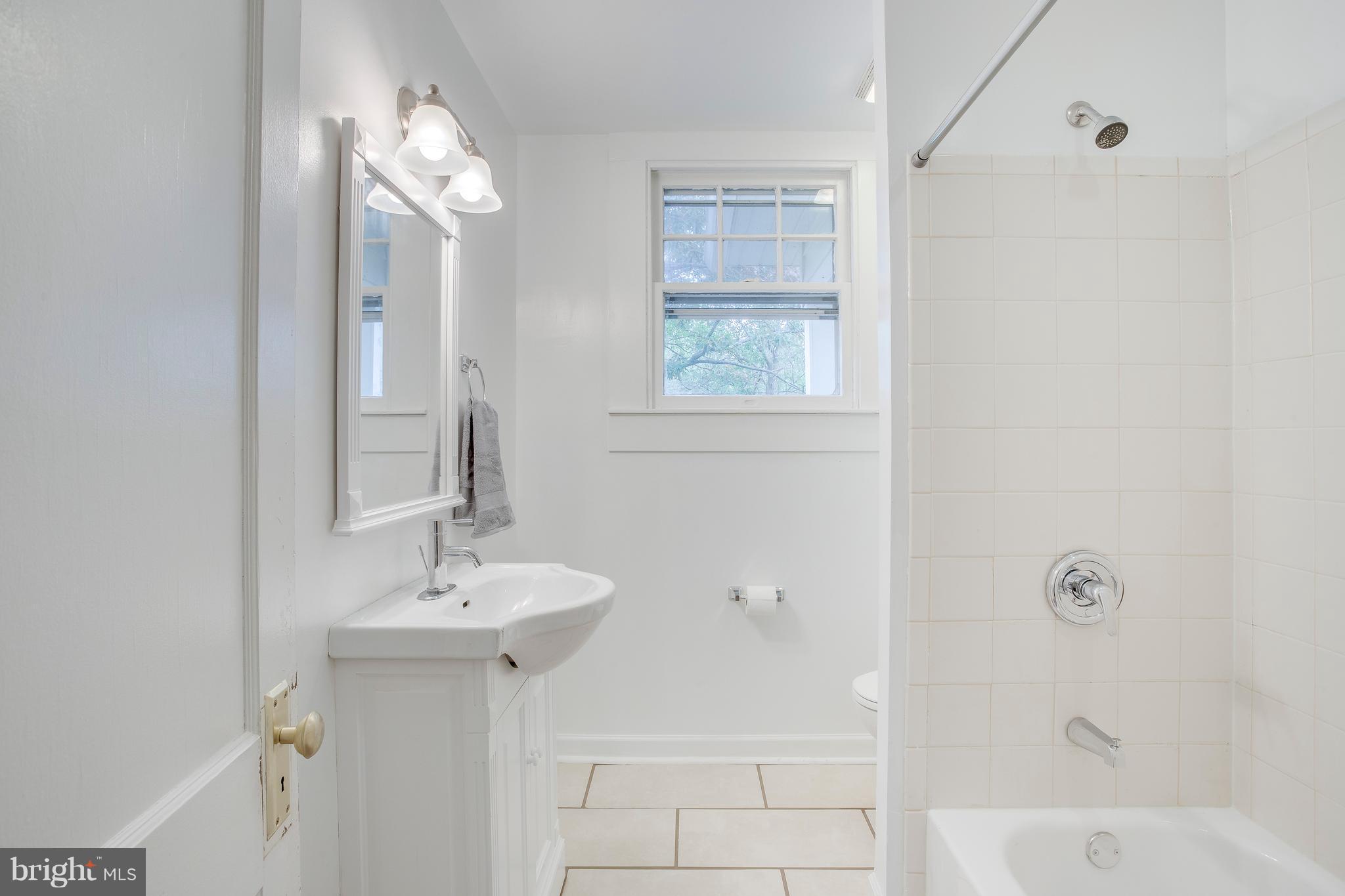 GLEN BURNIE - Residential