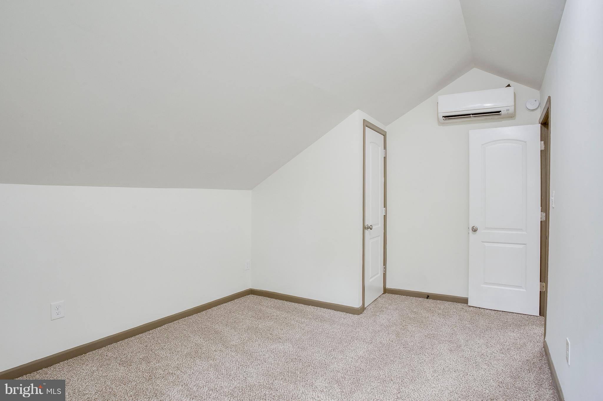 GLEN BURNIE - Residential