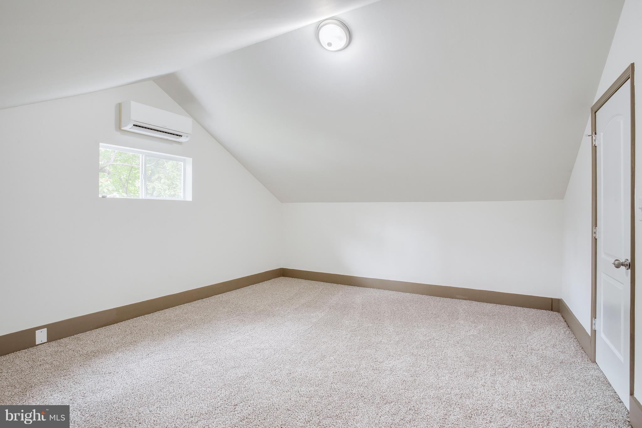 GLEN BURNIE - Residential