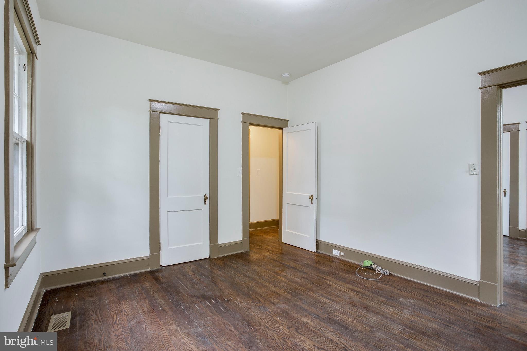 GLEN BURNIE - Residential