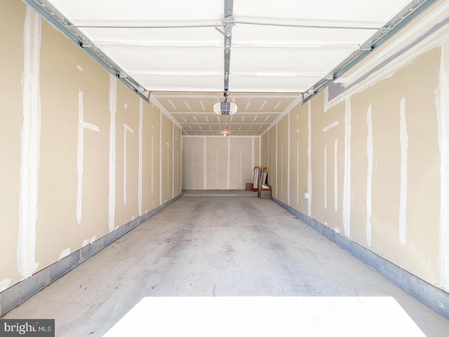 PINEY ORCHARD - Residential