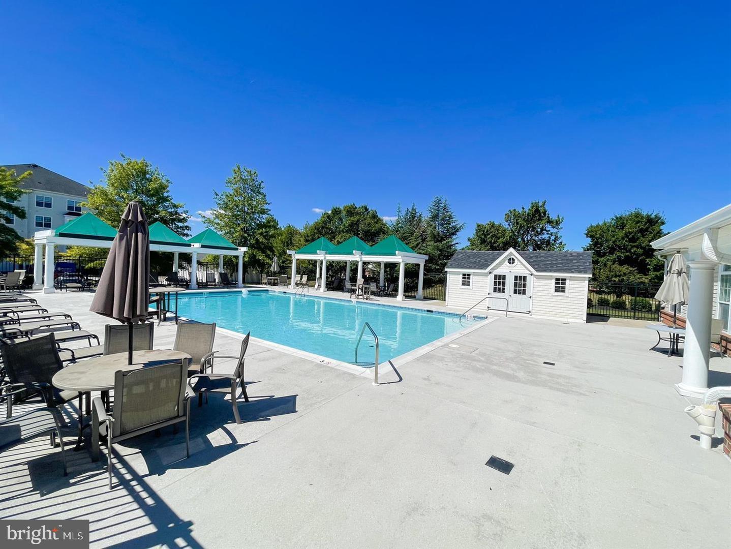 PINEY ORCHARD - Residential