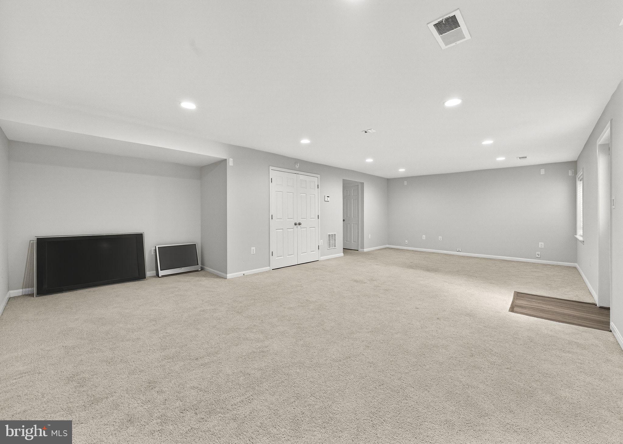 BELMONT ESTATES - Residential