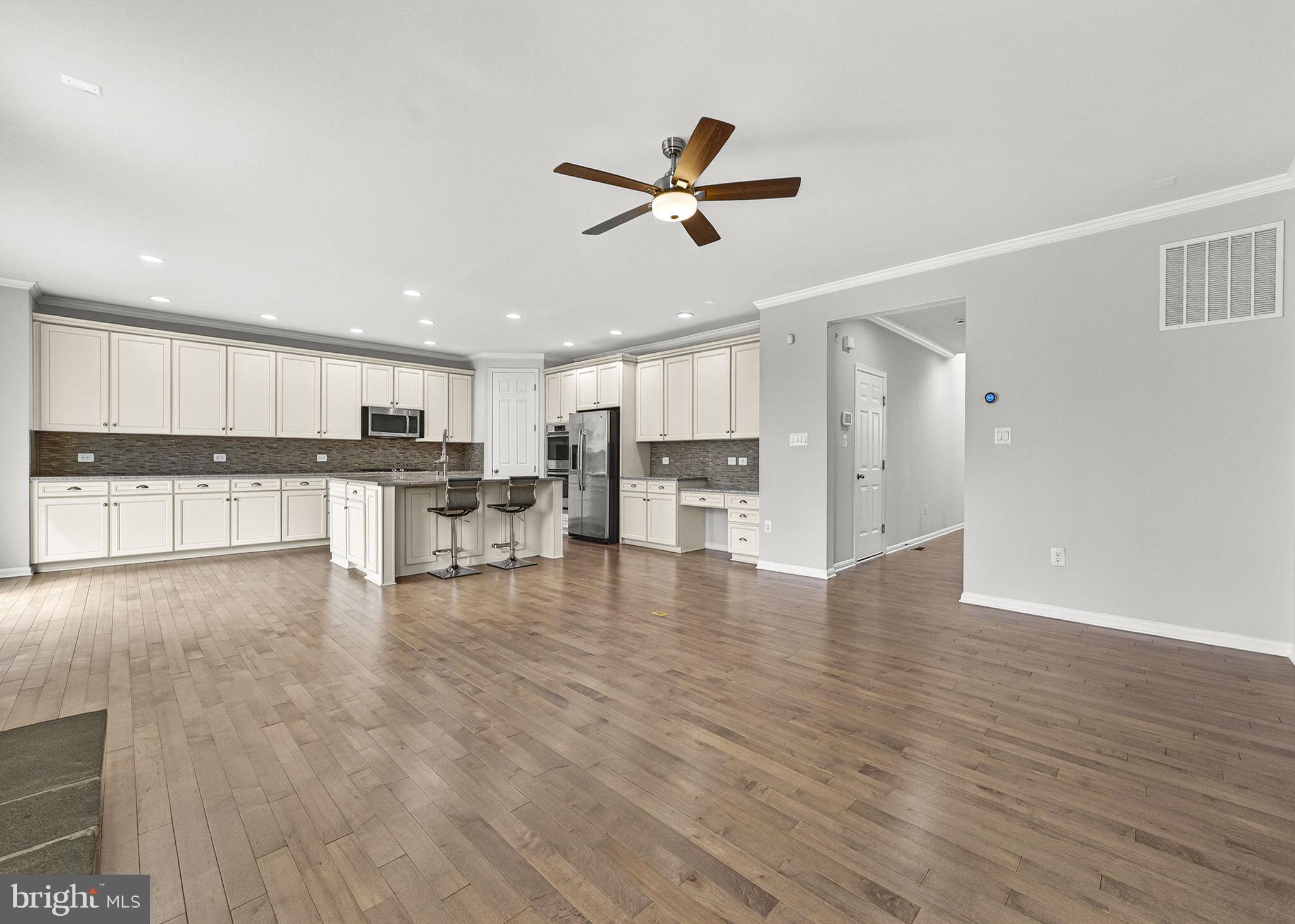 BELMONT ESTATES - Residential