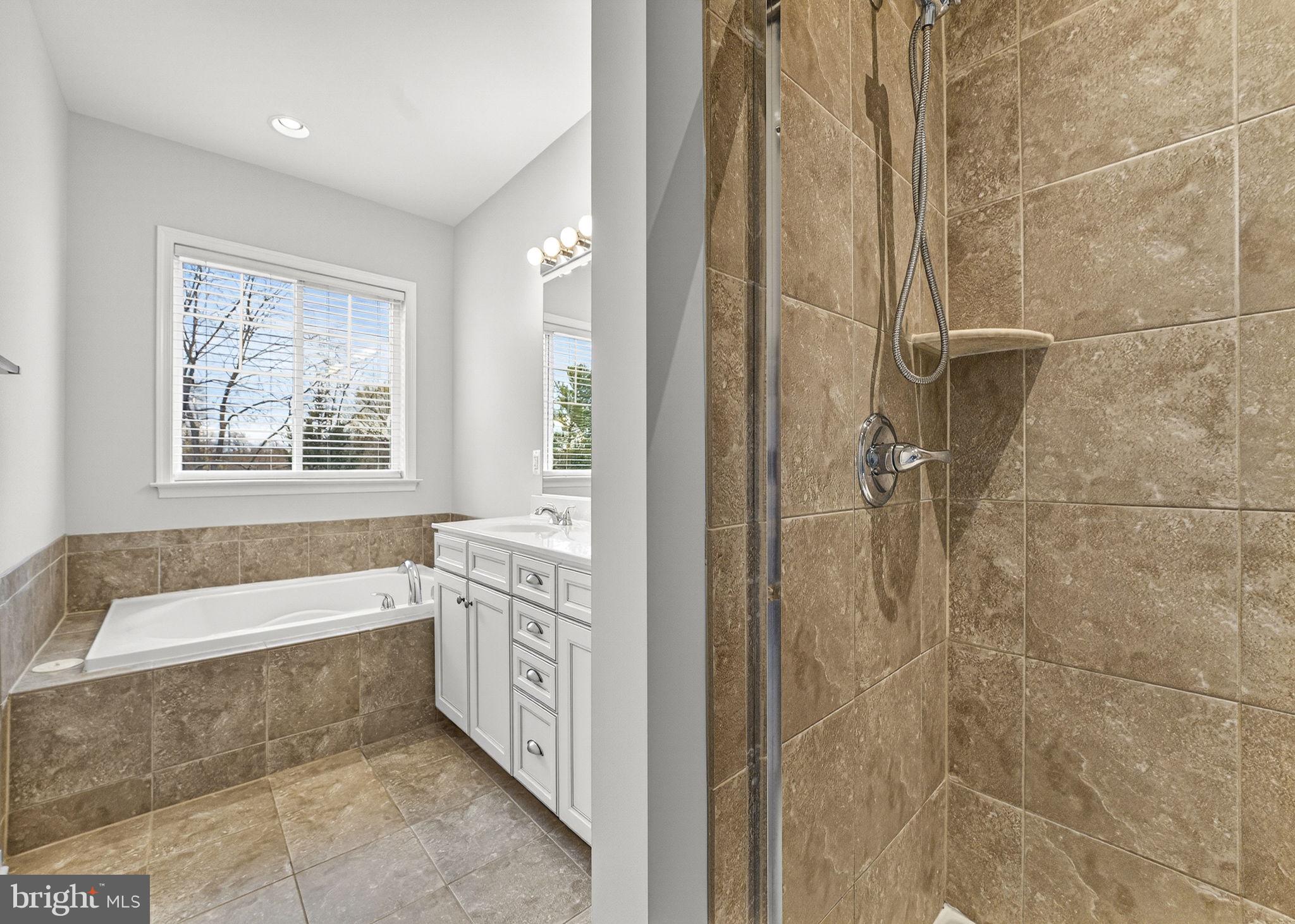 BELMONT ESTATES - Residential