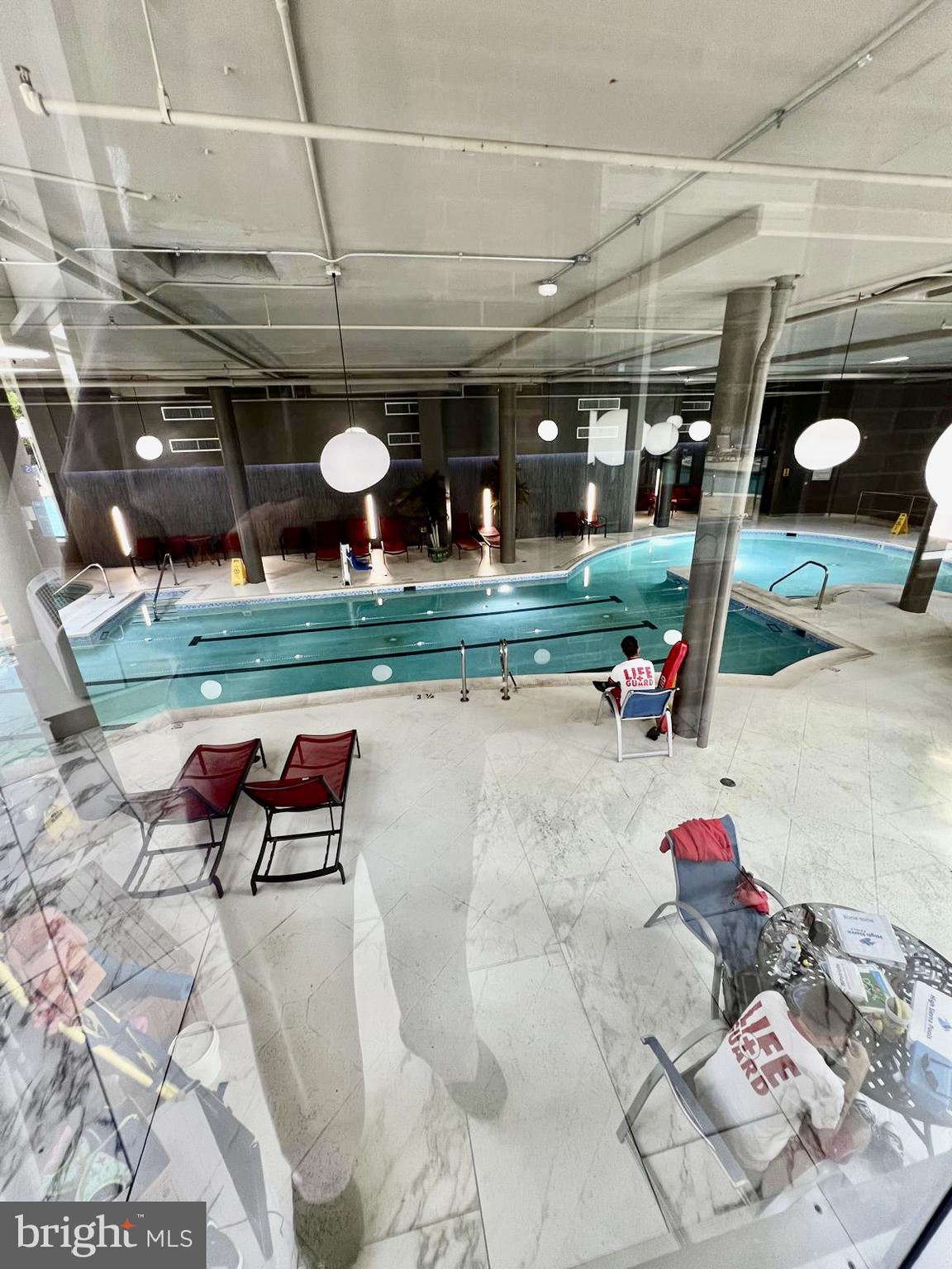 ROTONDA - Residential Lease