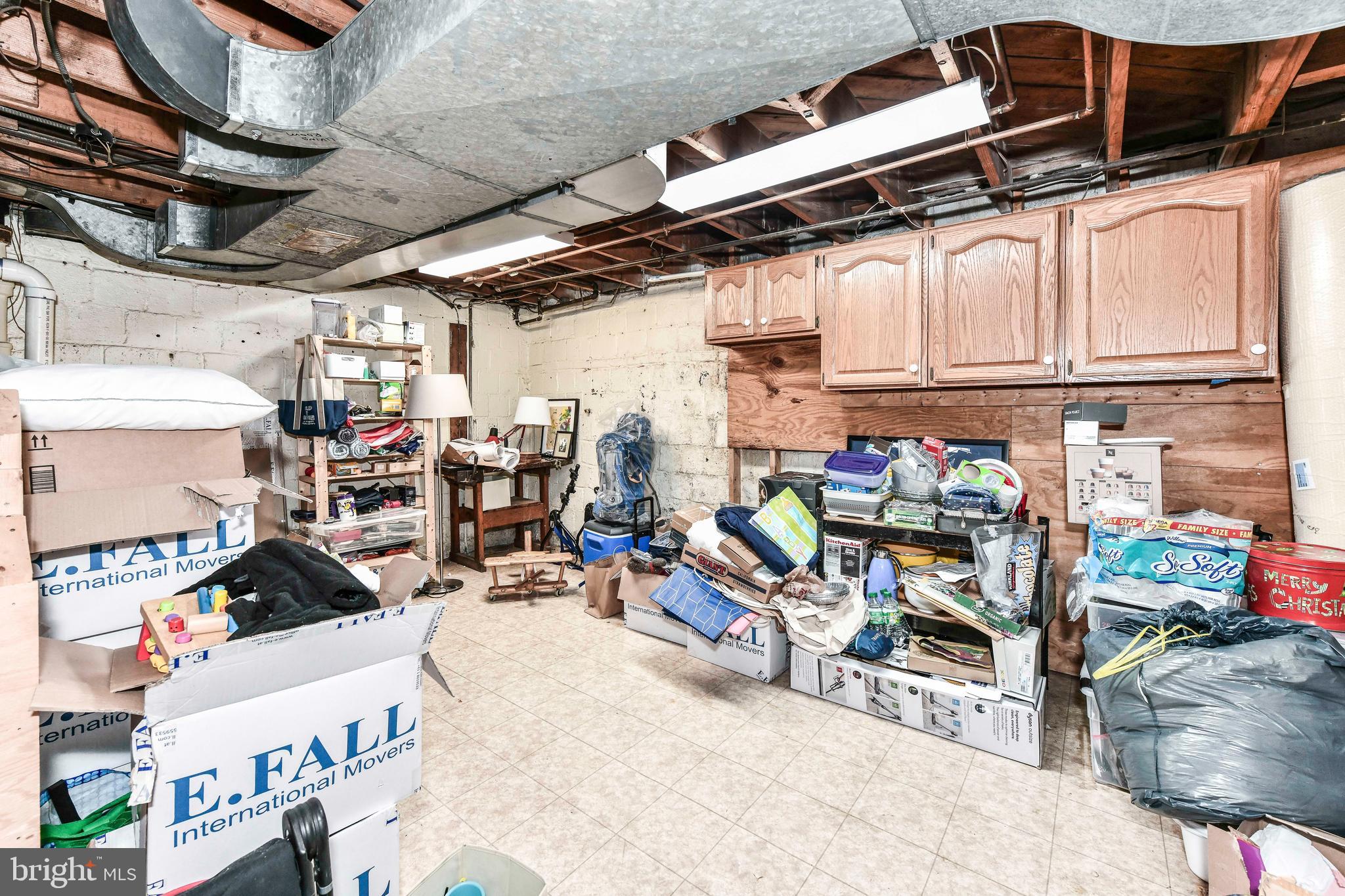 BARCROFT - Residential Lease