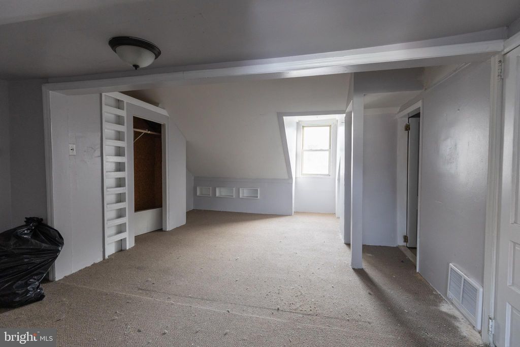 Photo of 212 W Market Street #C, POTTSVILLE, PA 17901 (MLS # PASK2024836)