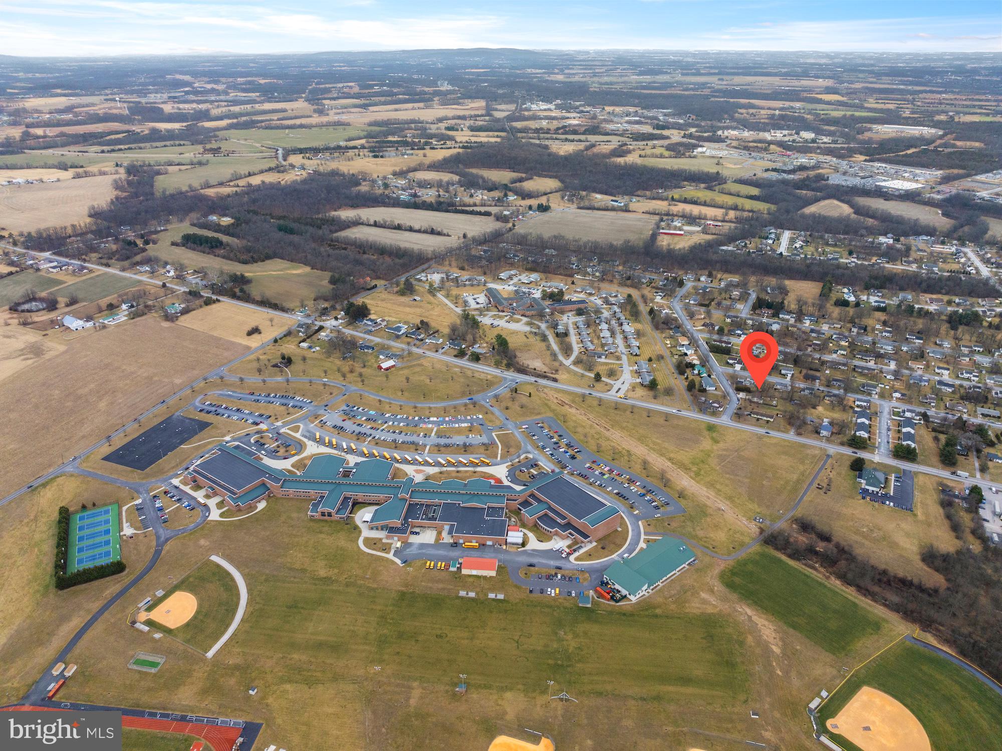 TWIN OAKS - Residential