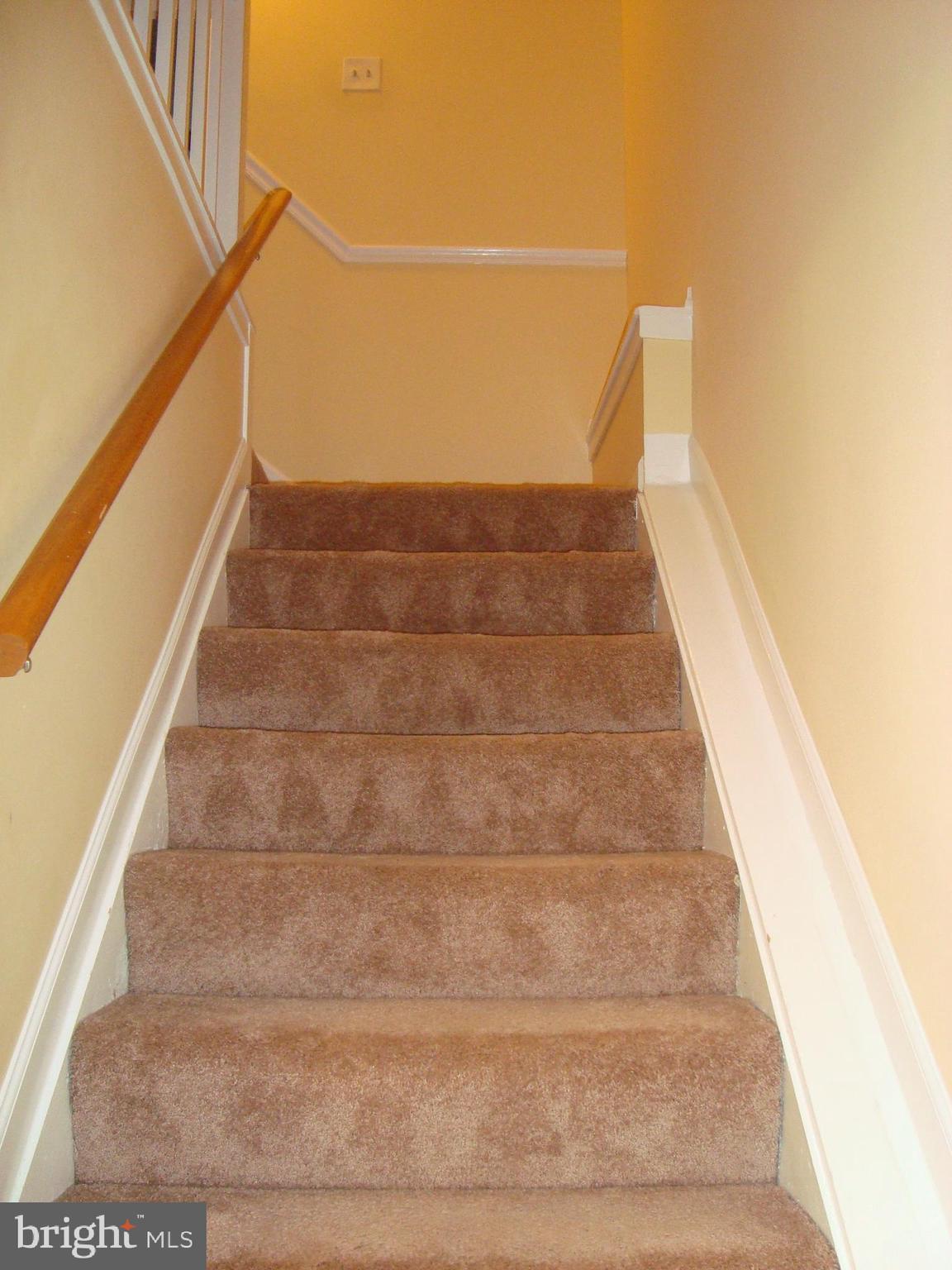 GUNNERS LAKE VILLAGE - Residential Lease