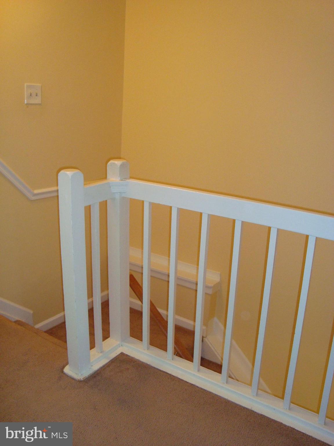 GUNNERS LAKE VILLAGE - Residential Lease