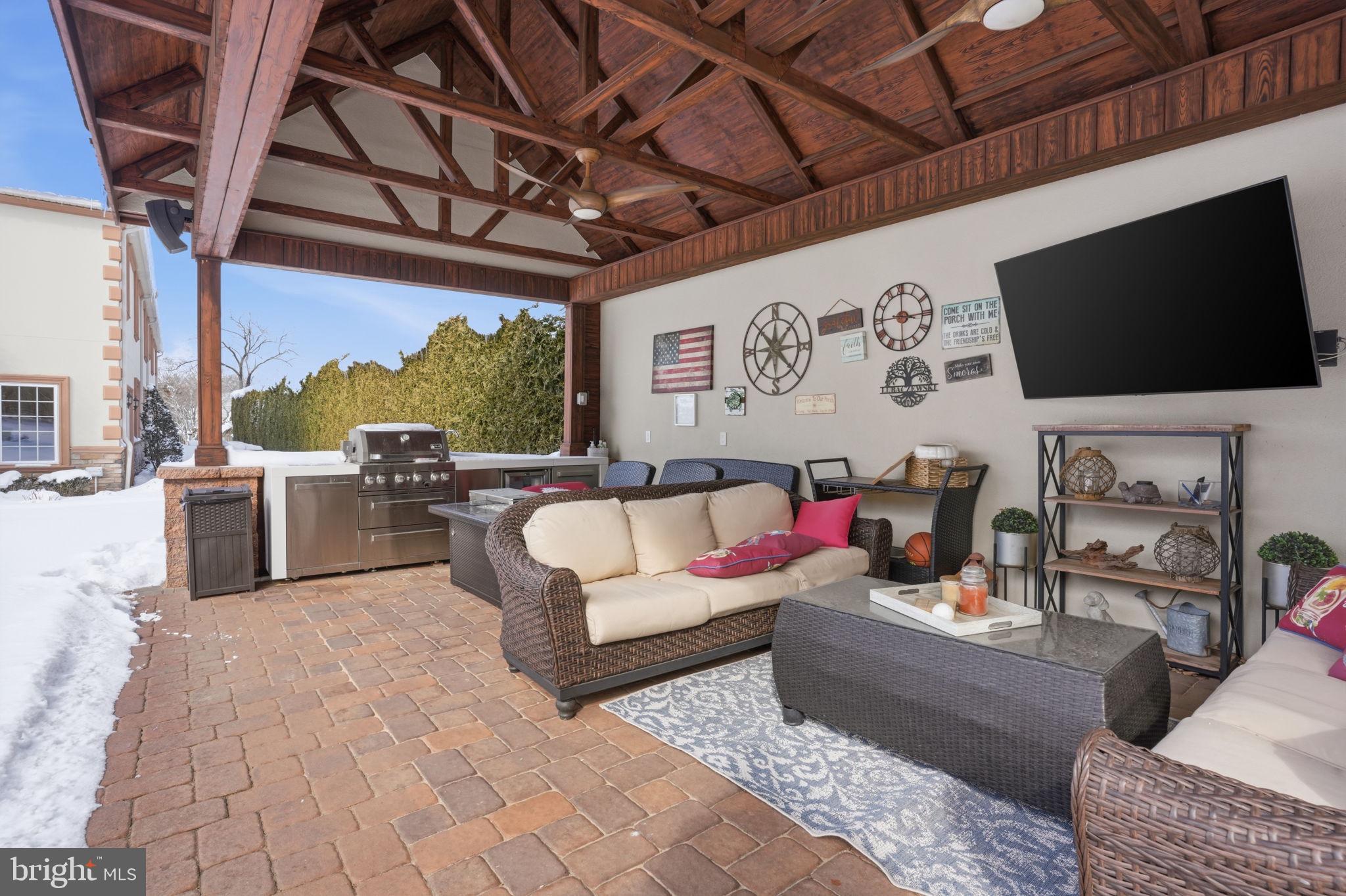 WASHINGTON CROSSING - Residential