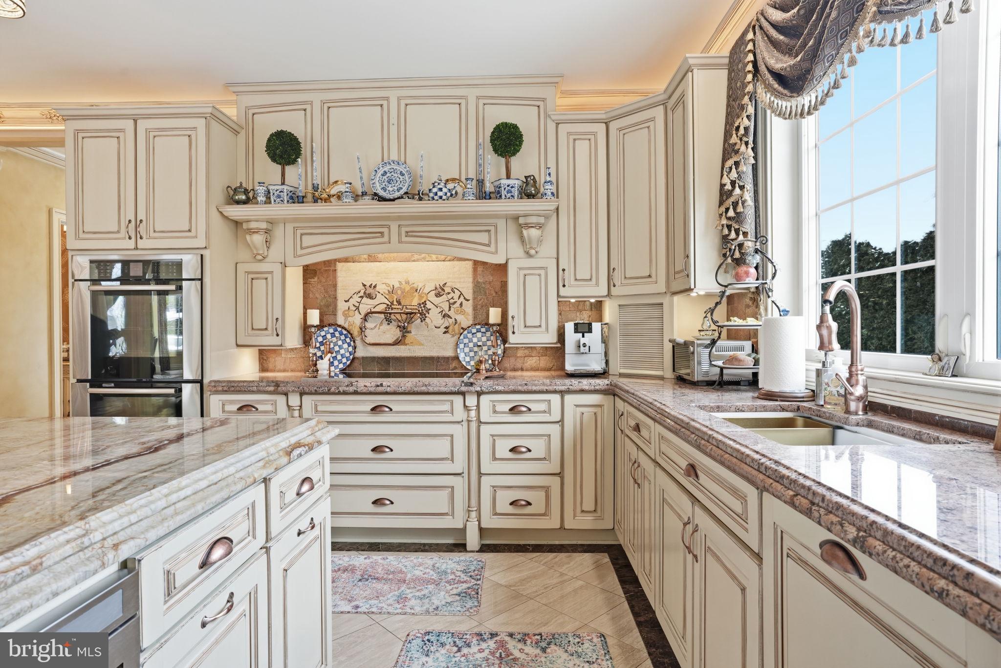 WASHINGTON CROSSING - Residential