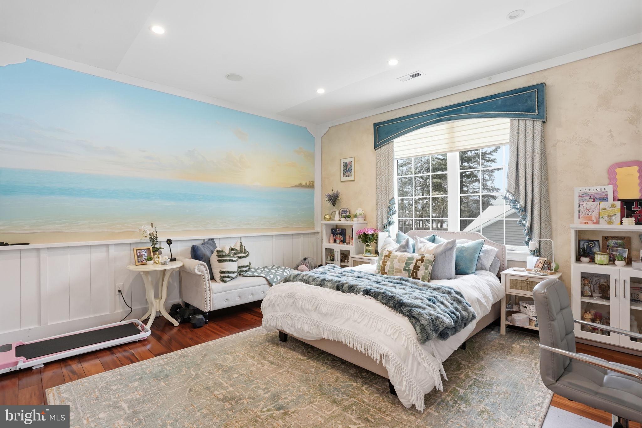 WASHINGTON CROSSING - Residential