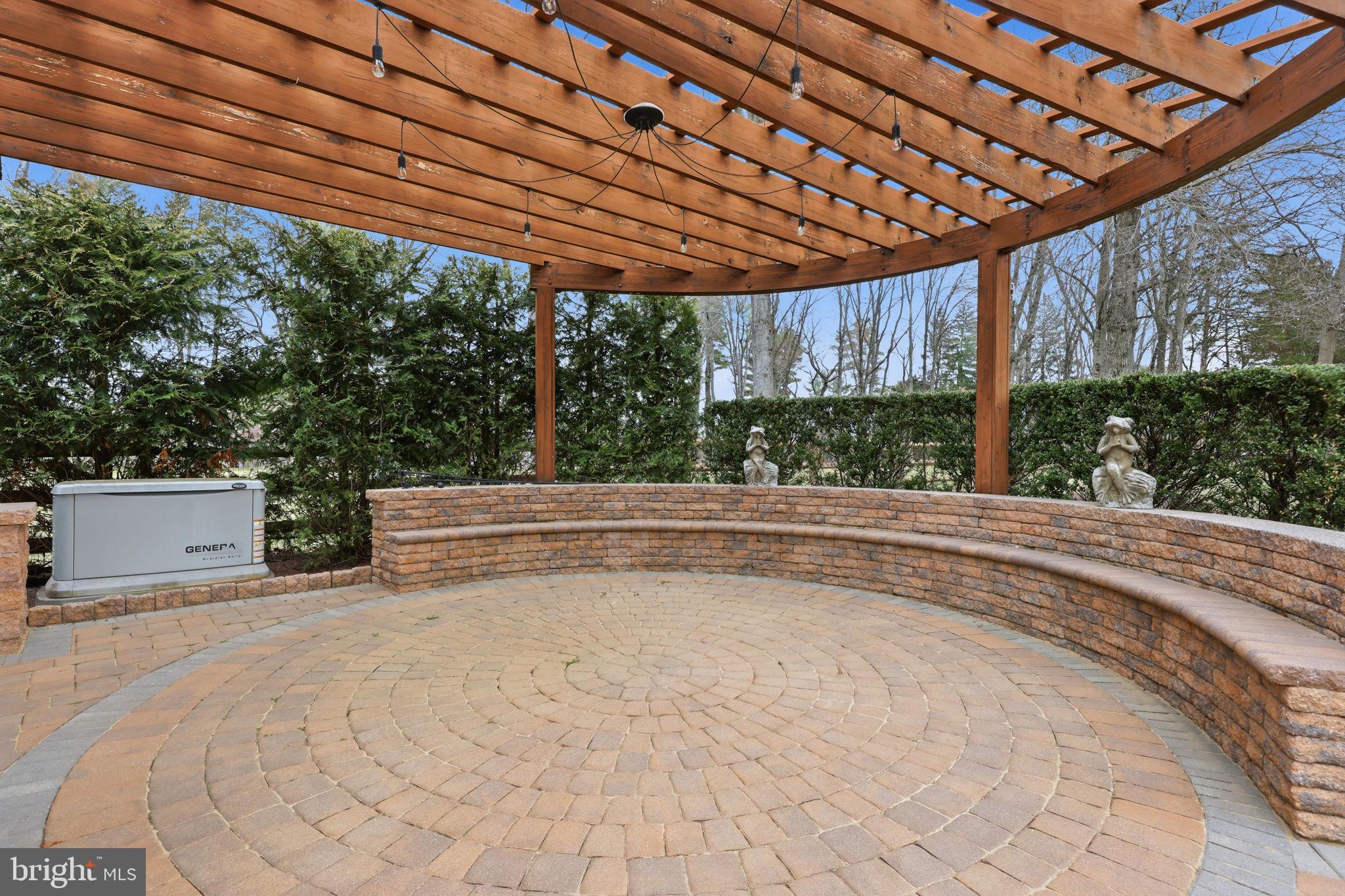 WASHINGTON CROSSING - Residential