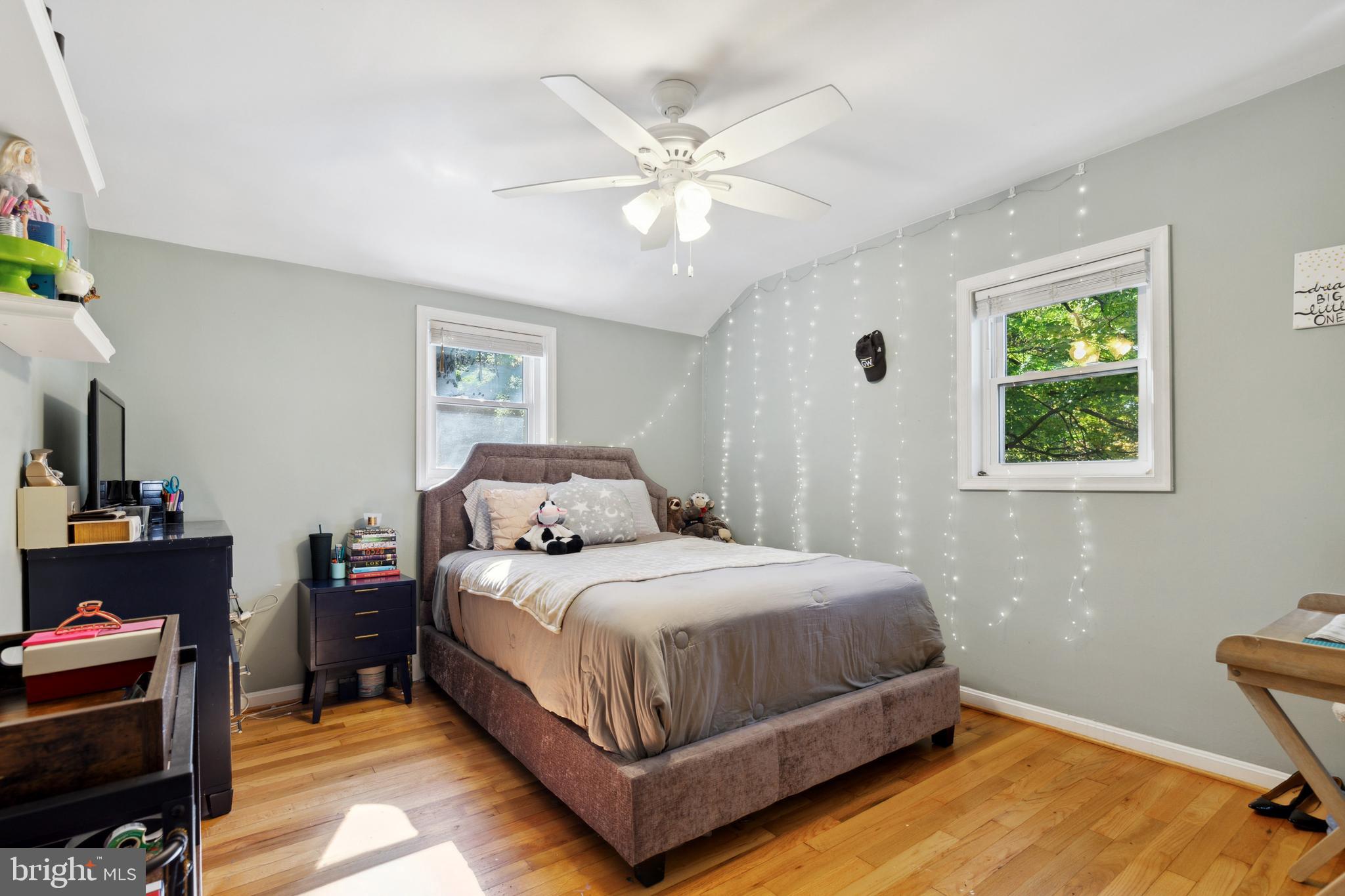 DONNA LEE GARDENS - Residential