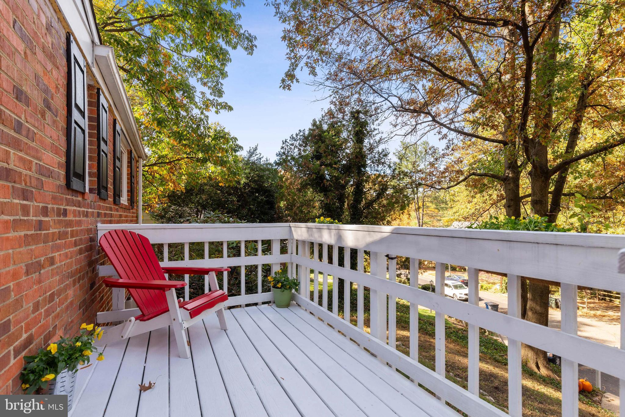 DONNA LEE GARDENS - Residential