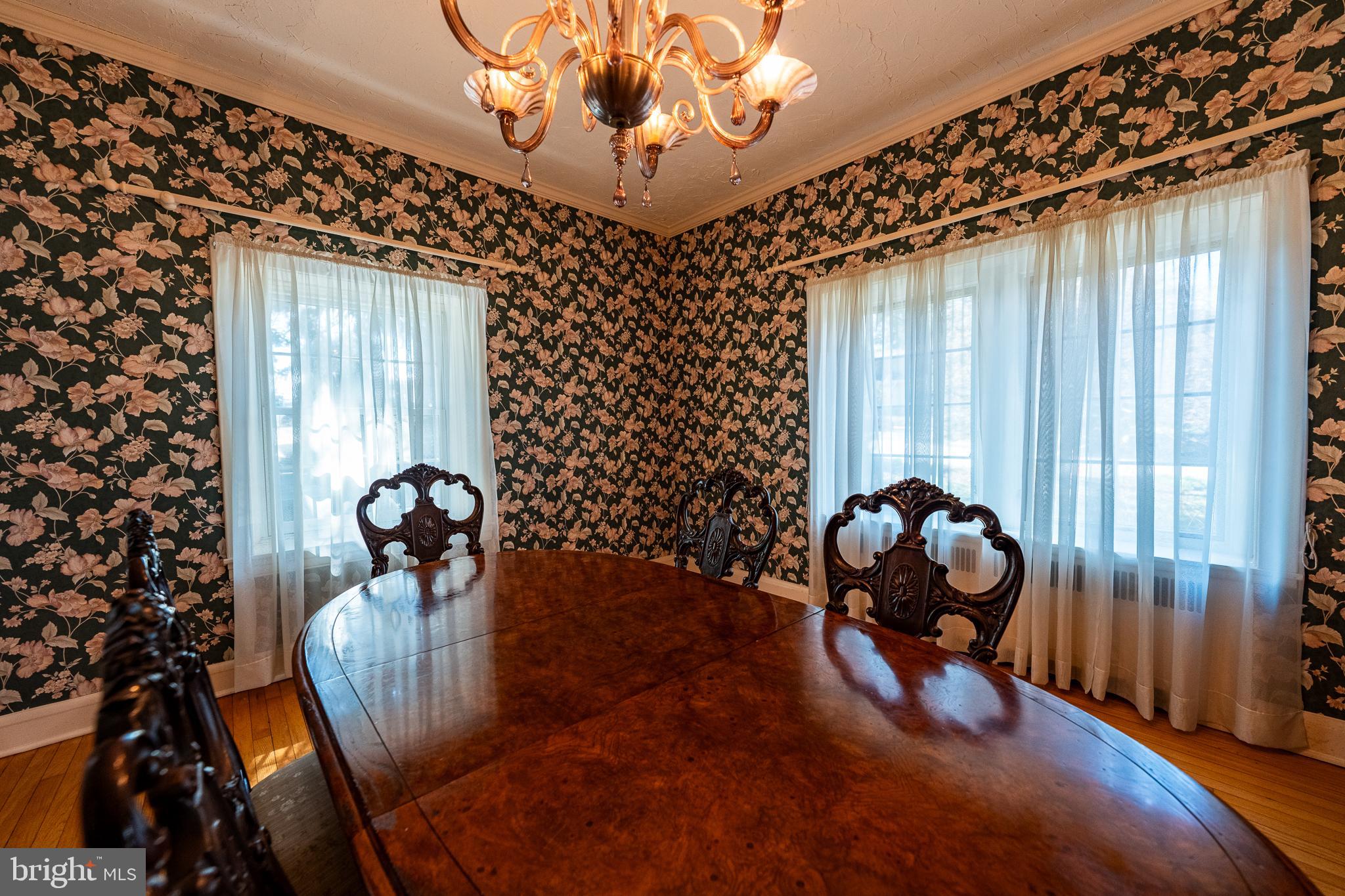 TOWSON ESTATES - Residential