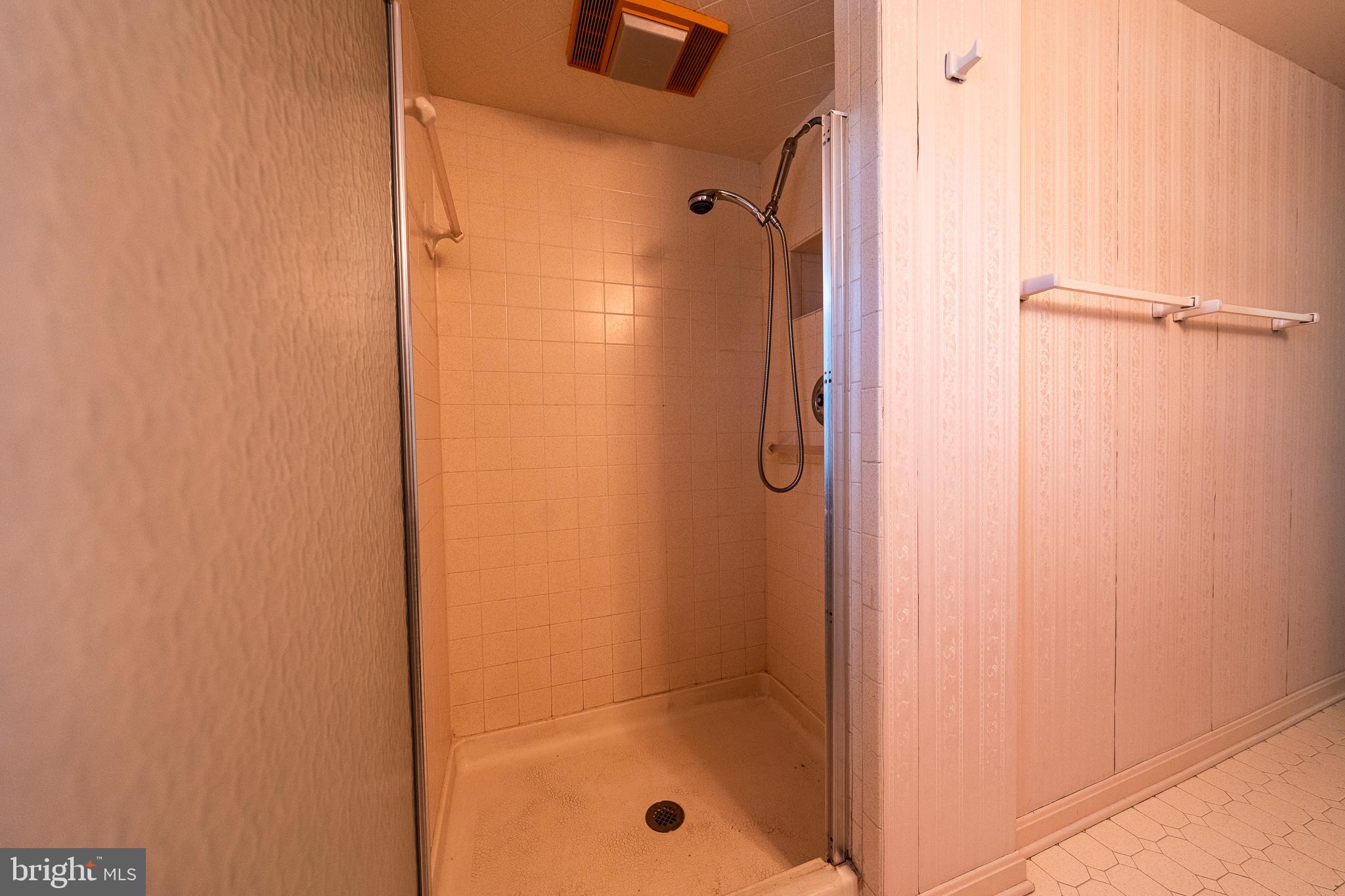 TOWSON ESTATES - Residential