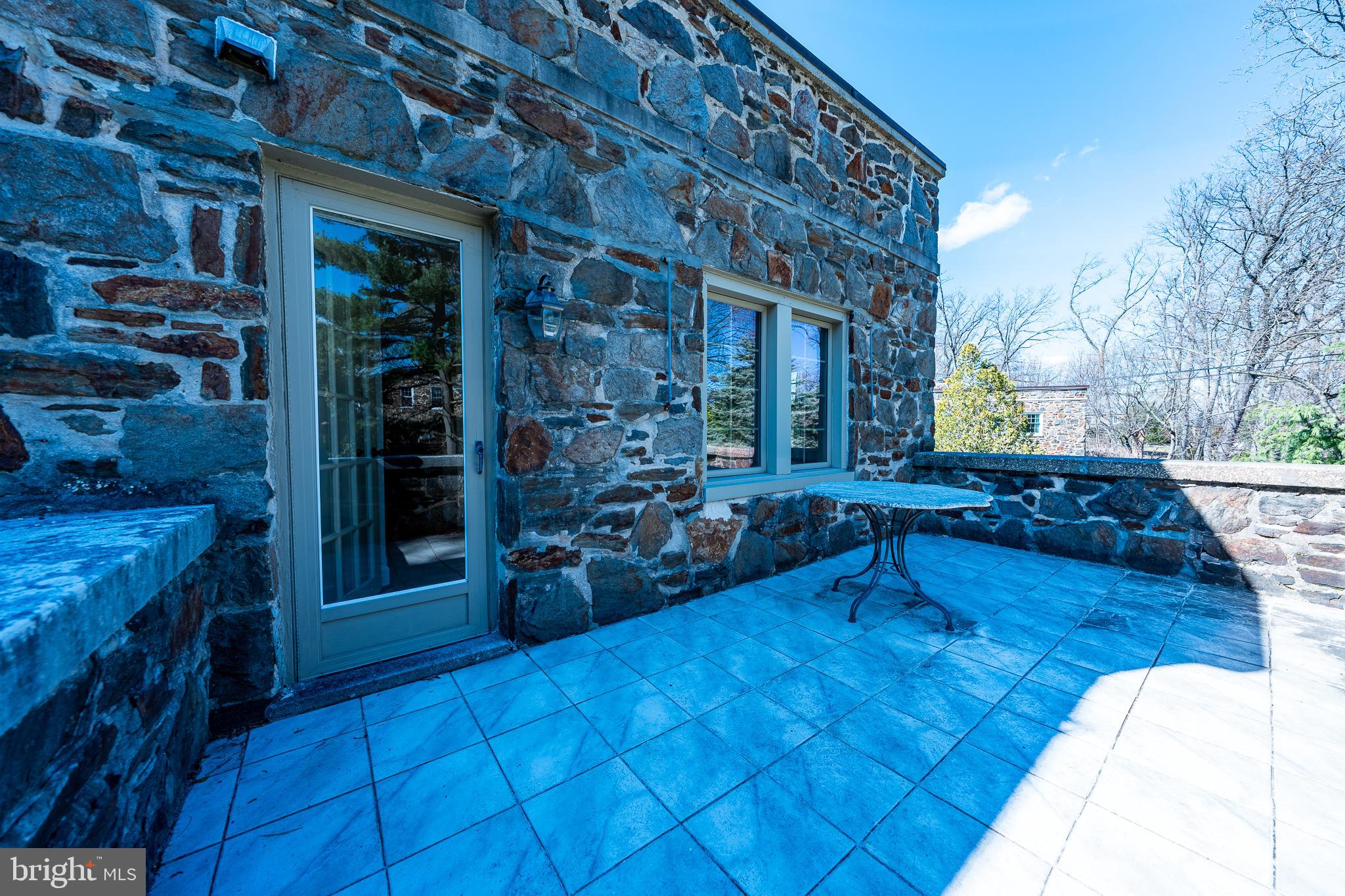 TOWSON ESTATES - Residential