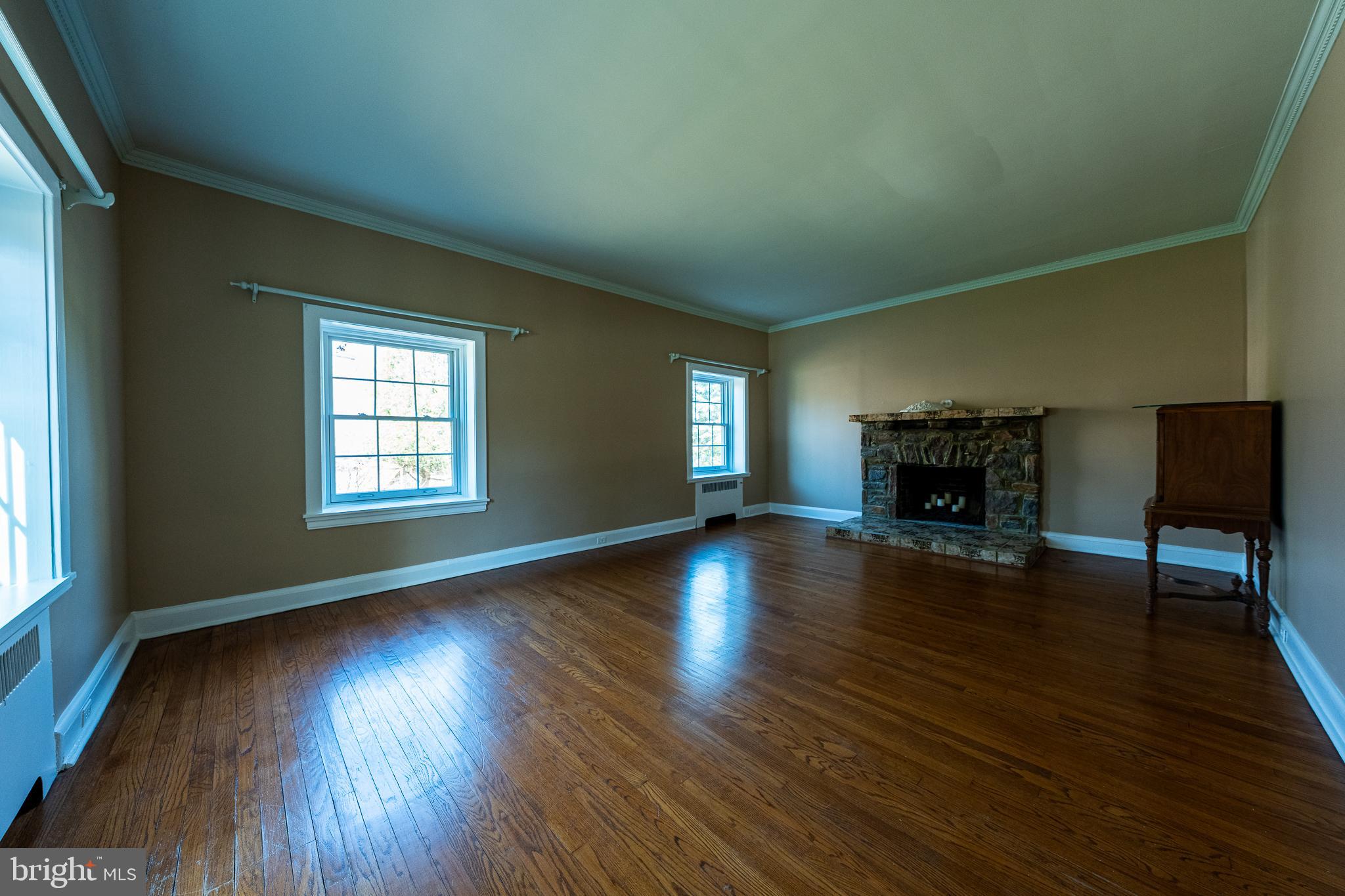 TOWSON ESTATES - Residential