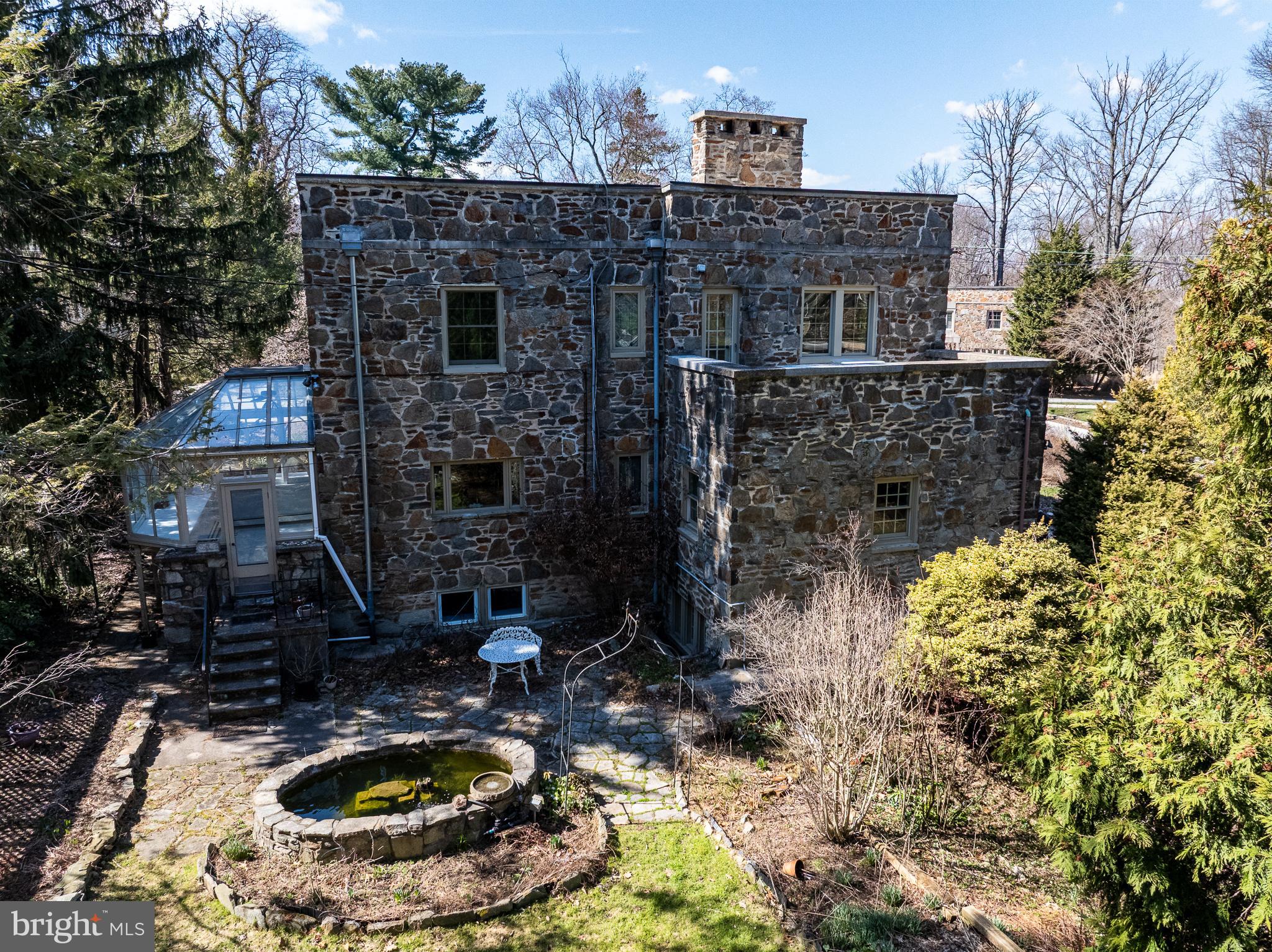 TOWSON ESTATES - Residential