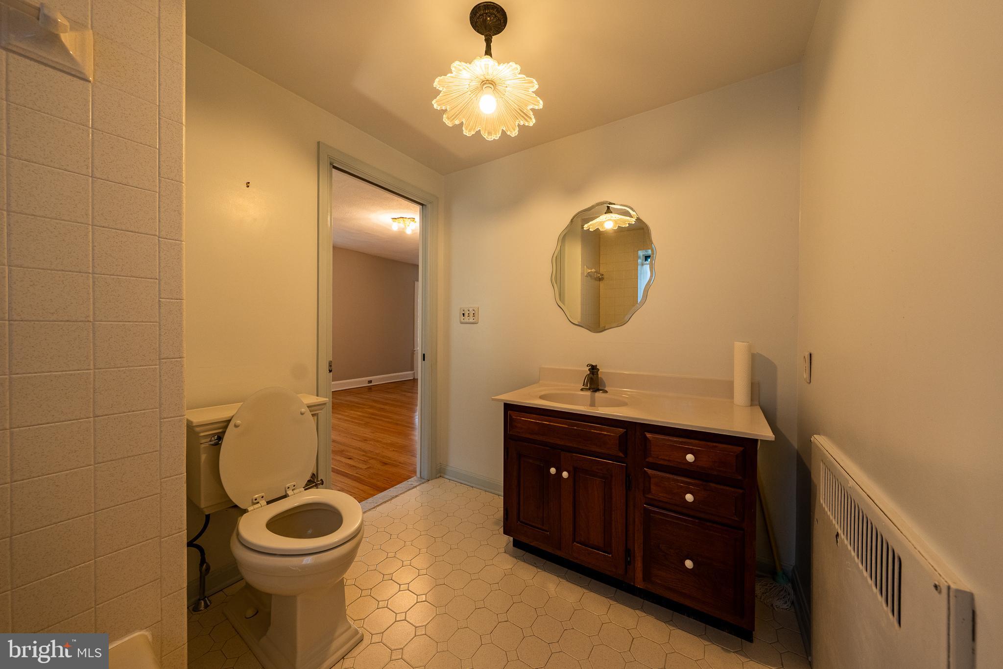 TOWSON ESTATES - Residential