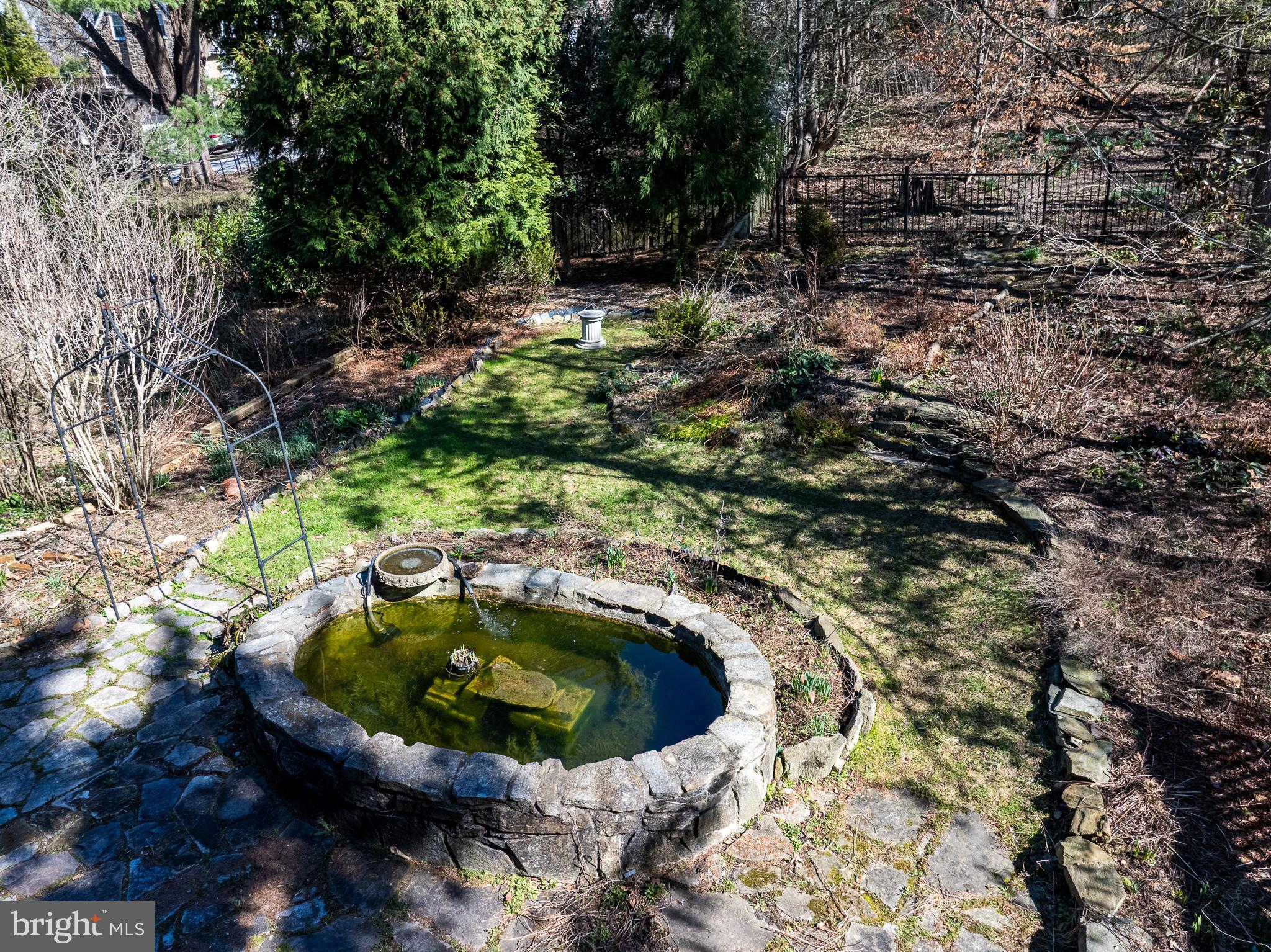 TOWSON ESTATES - Residential