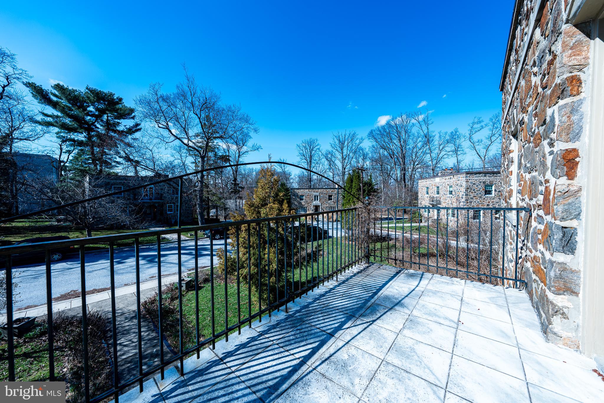 TOWSON ESTATES - Residential