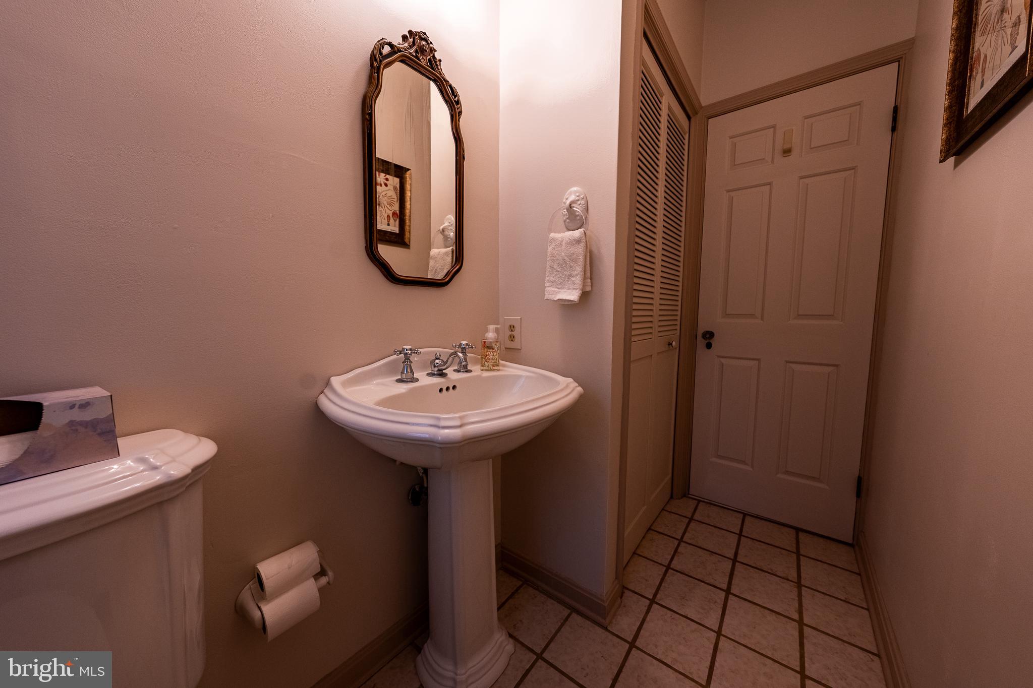 TOWSON ESTATES - Residential