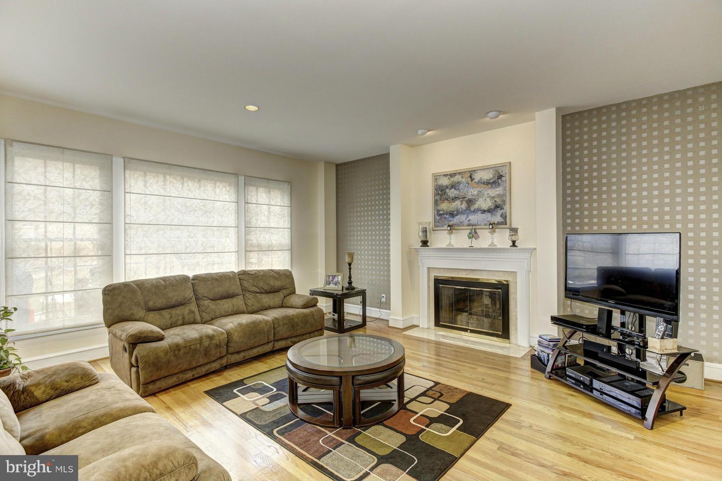 LOCUST RIDGE - Residential