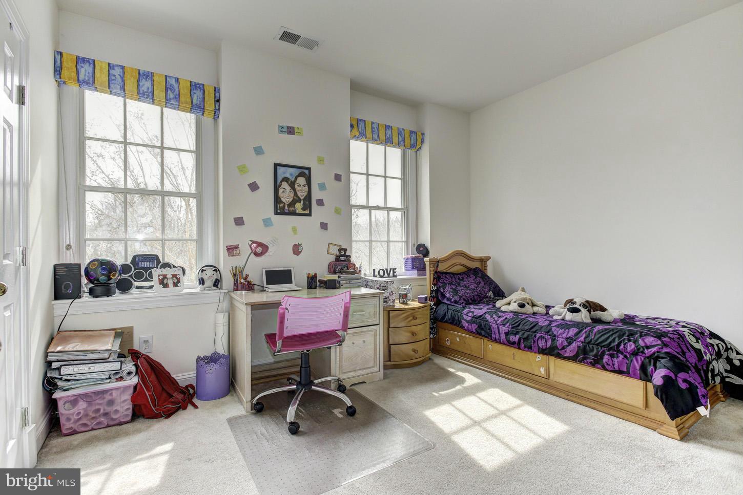 LOCUST RIDGE - Residential