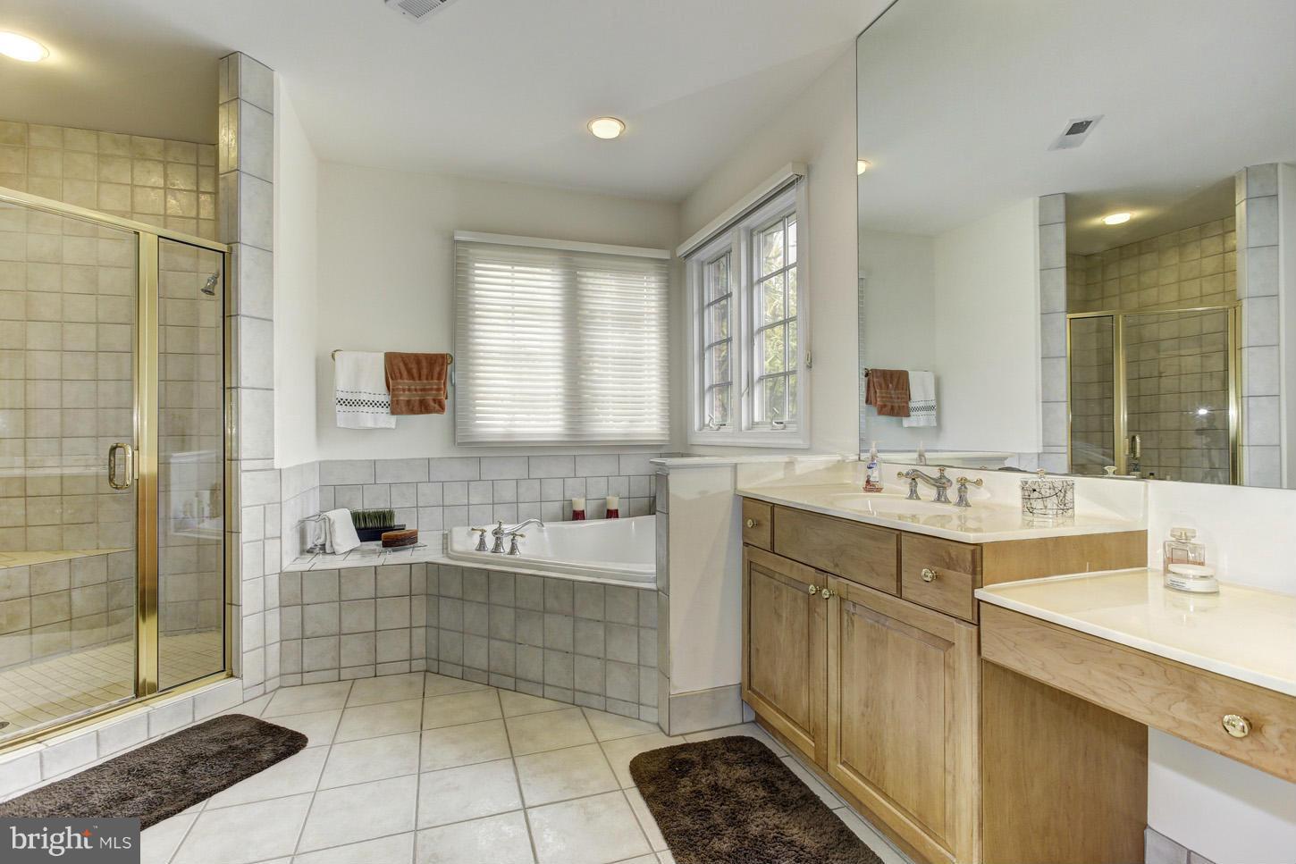 LOCUST RIDGE - Residential