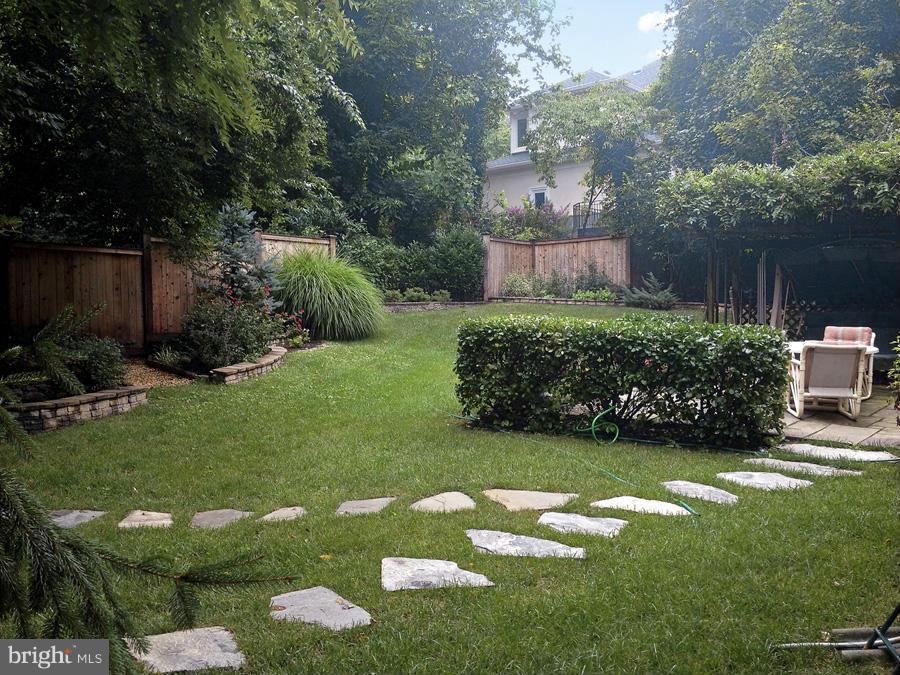 LOCUST RIDGE - Residential