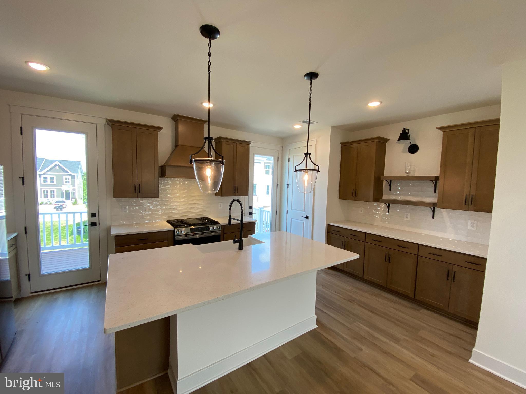 THE GROVE AT JACKSON VILLAGE - Residential Lease