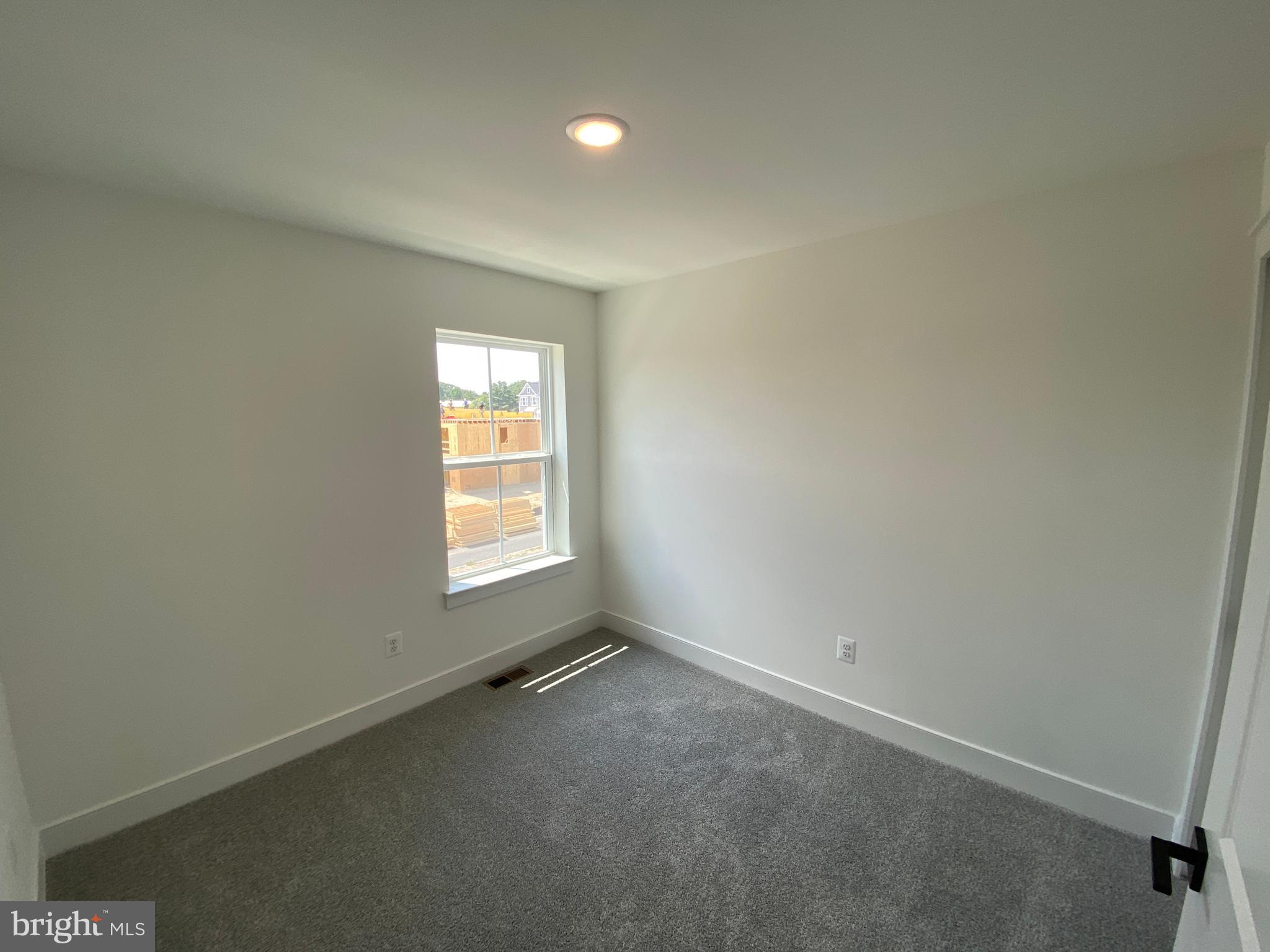 THE GROVE AT JACKSON VILLAGE - Residential Lease