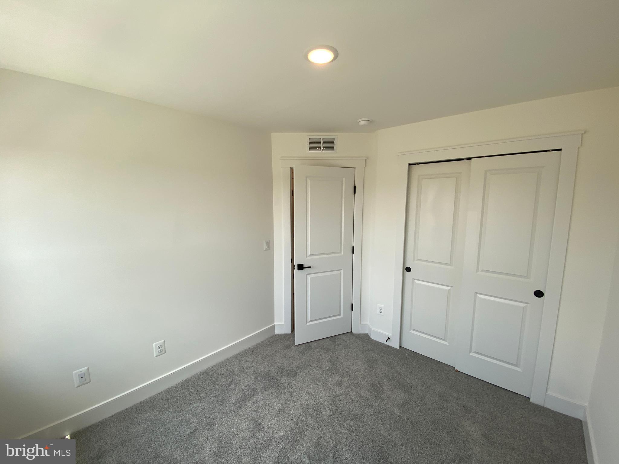 THE GROVE AT JACKSON VILLAGE - Residential Lease