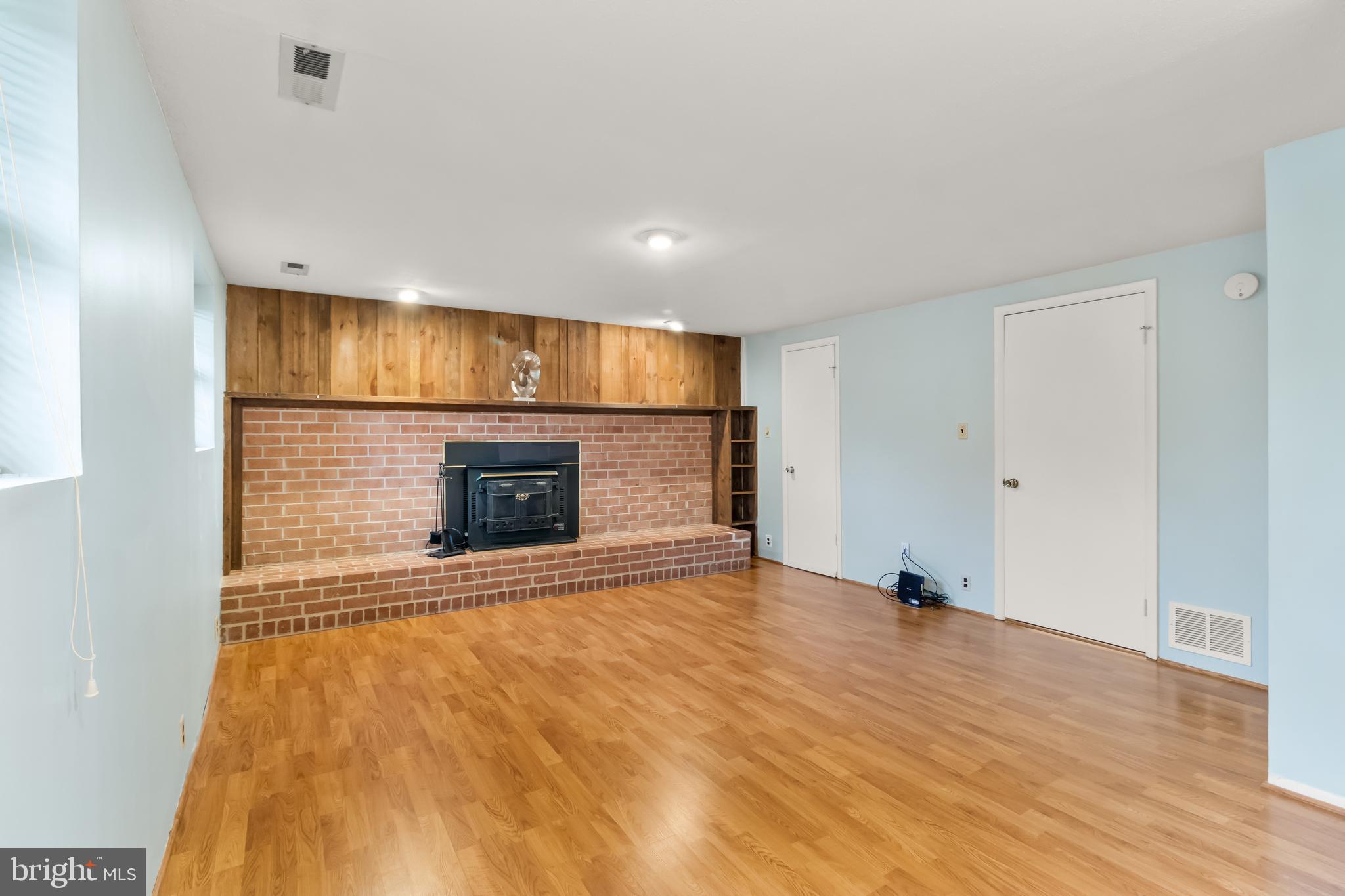 HUNGERFORD - Residential