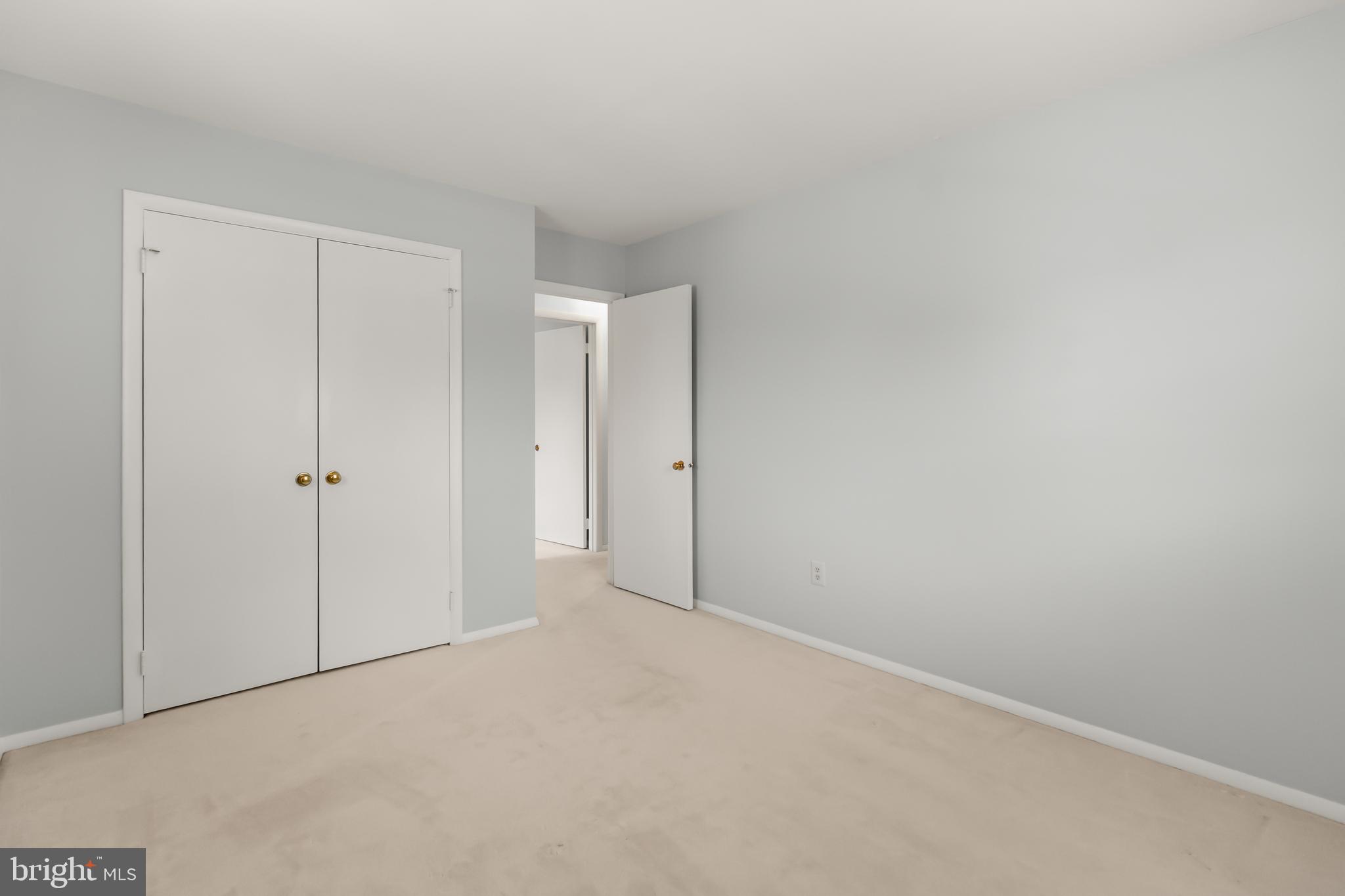 HUNGERFORD - Residential